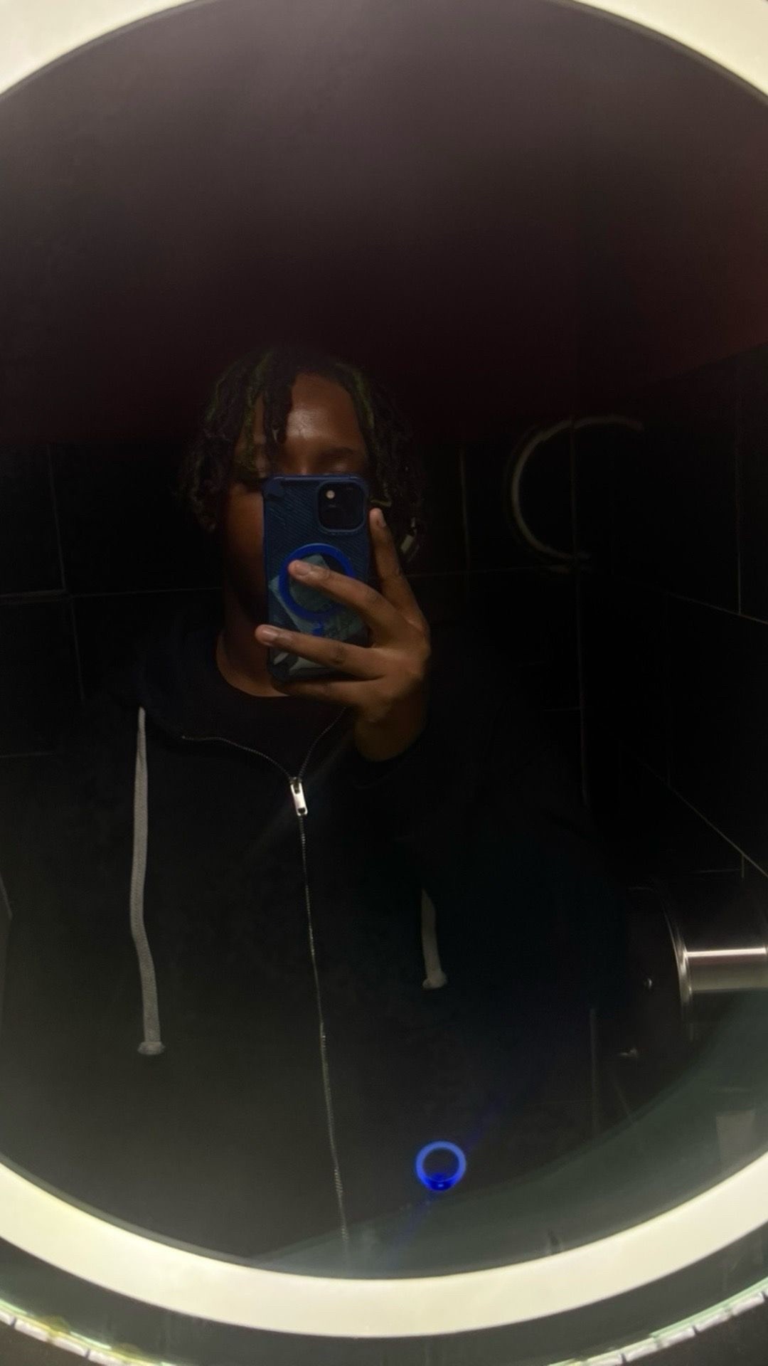 @adxtt_unkxnown