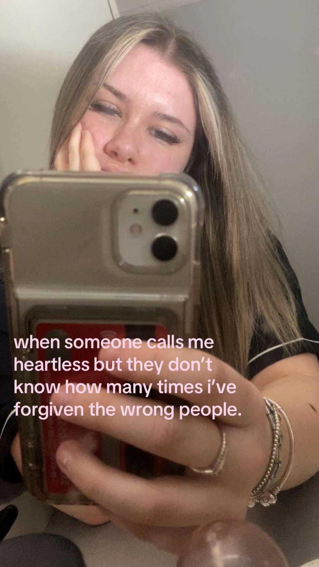 @ellie xx