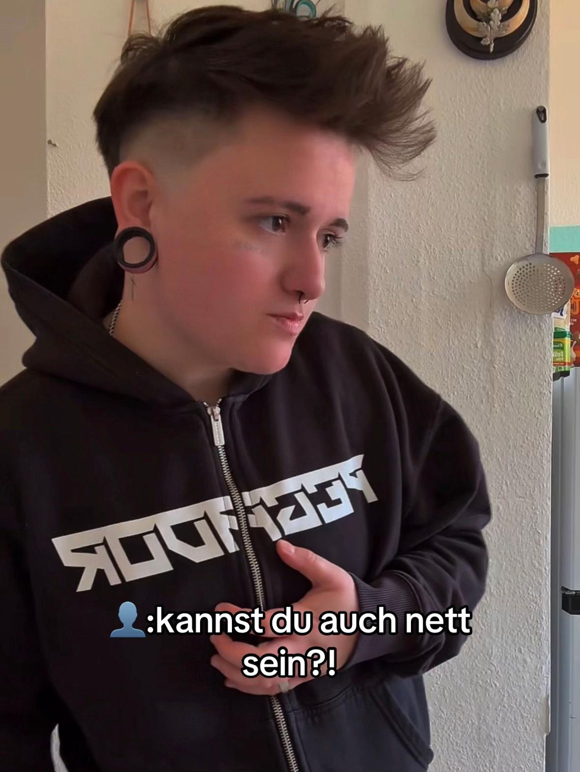 @L.