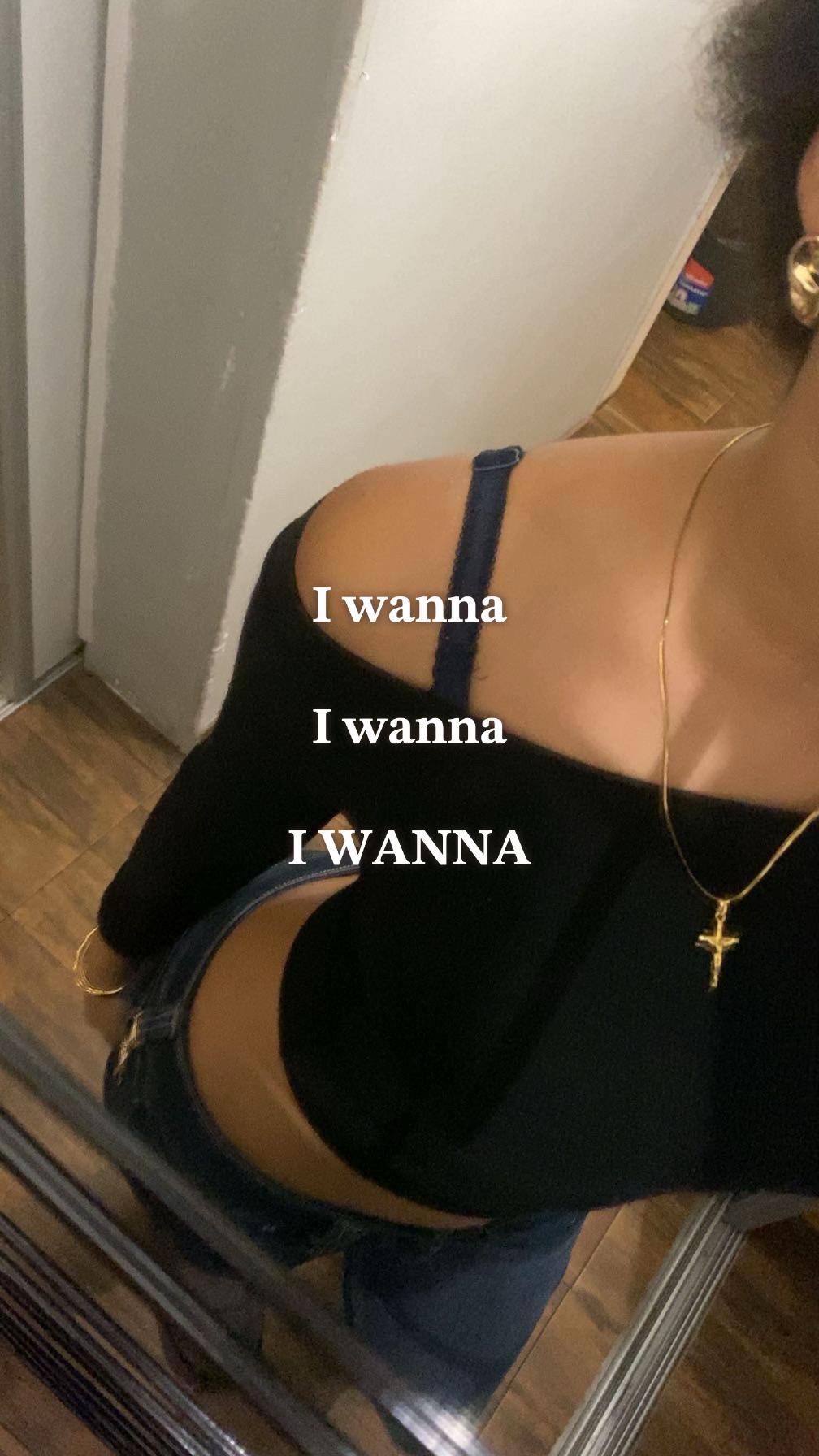 @𝐌
