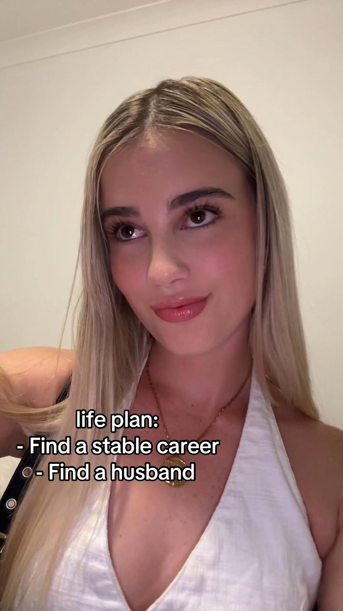 @hayley 🤍