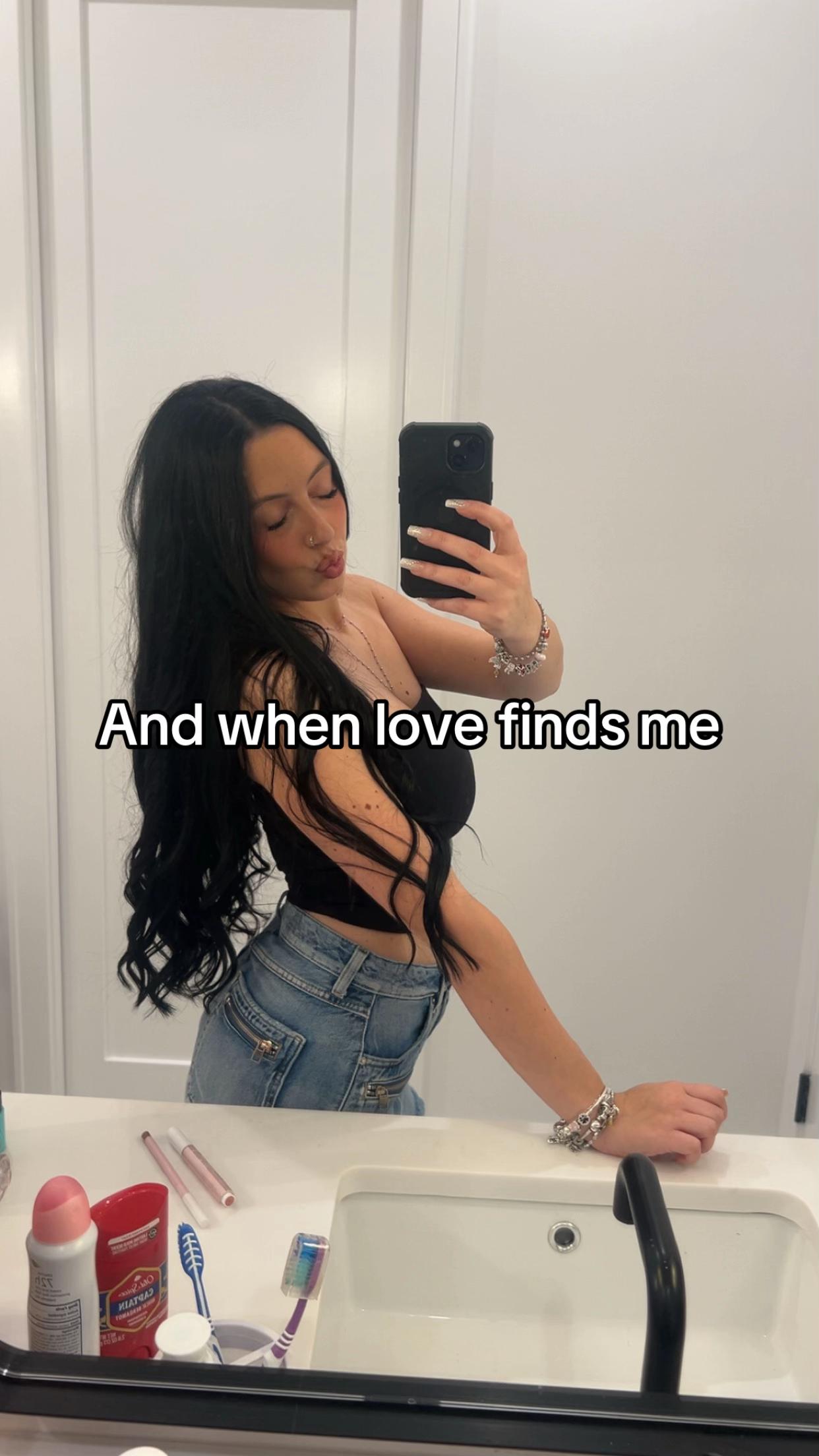 @Voidgiine