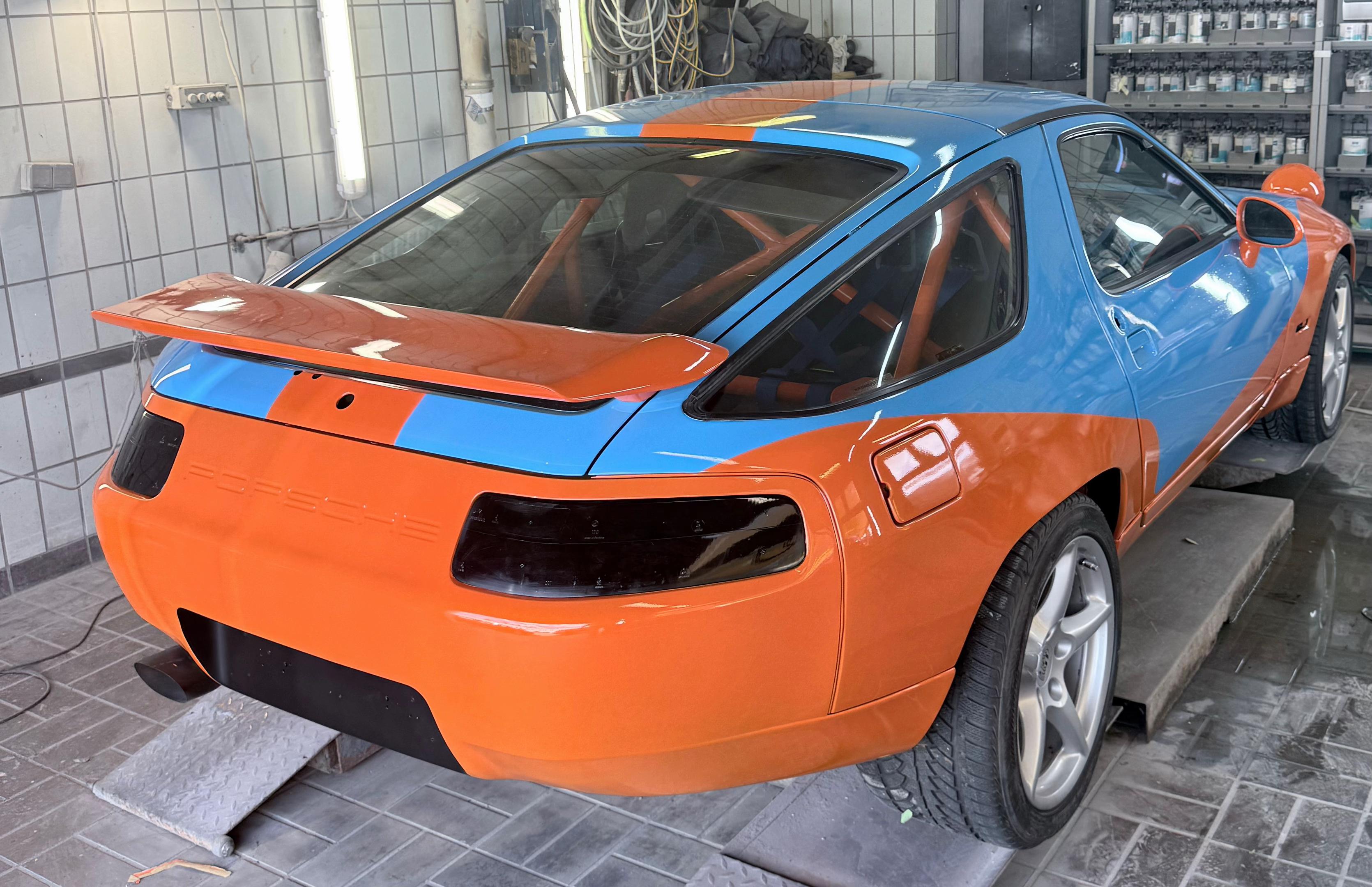 @Multipla 135i / Porsche 928 S4