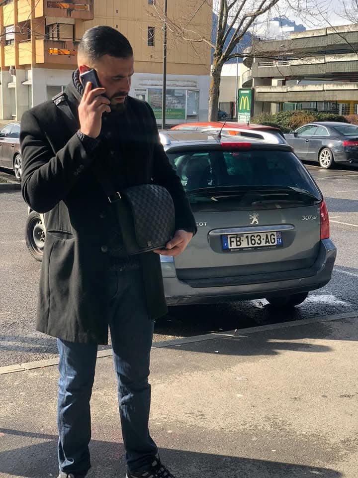 @barika