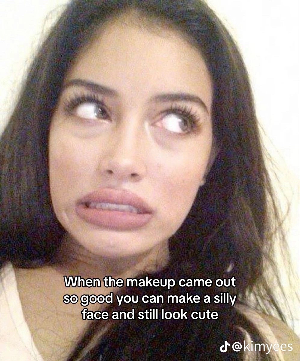 @Uniquavi