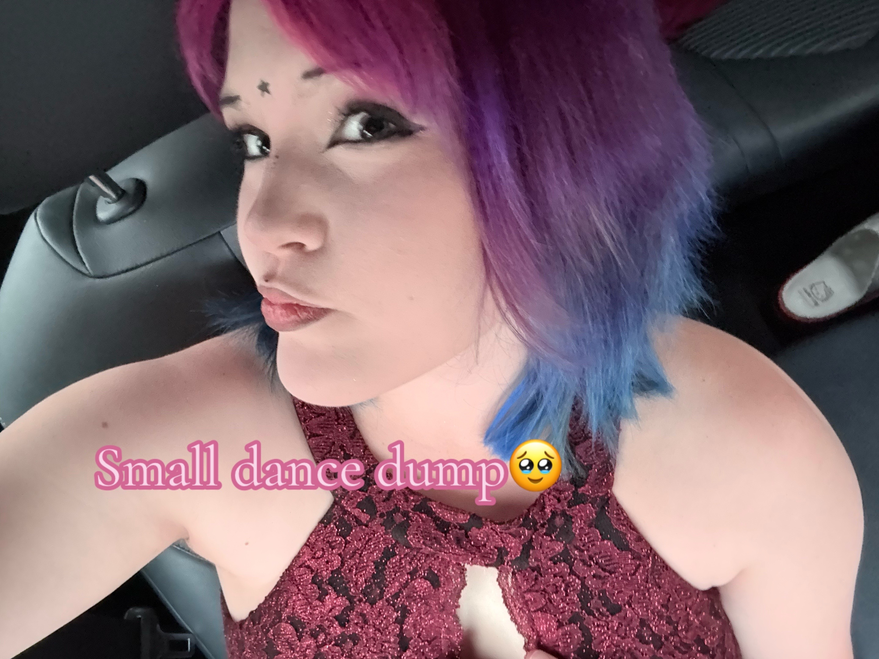 @🦄.