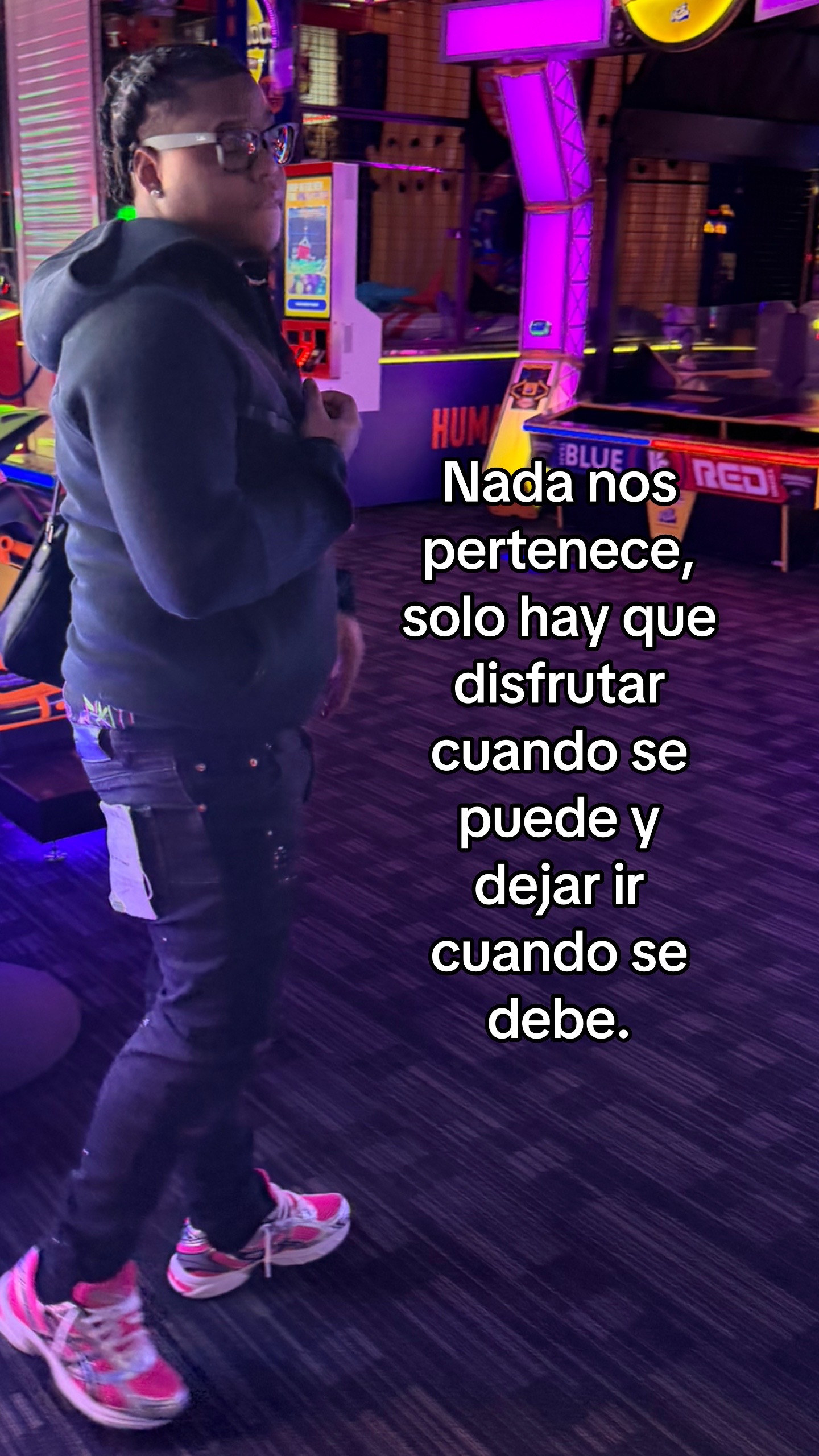 @⛹🏾💰