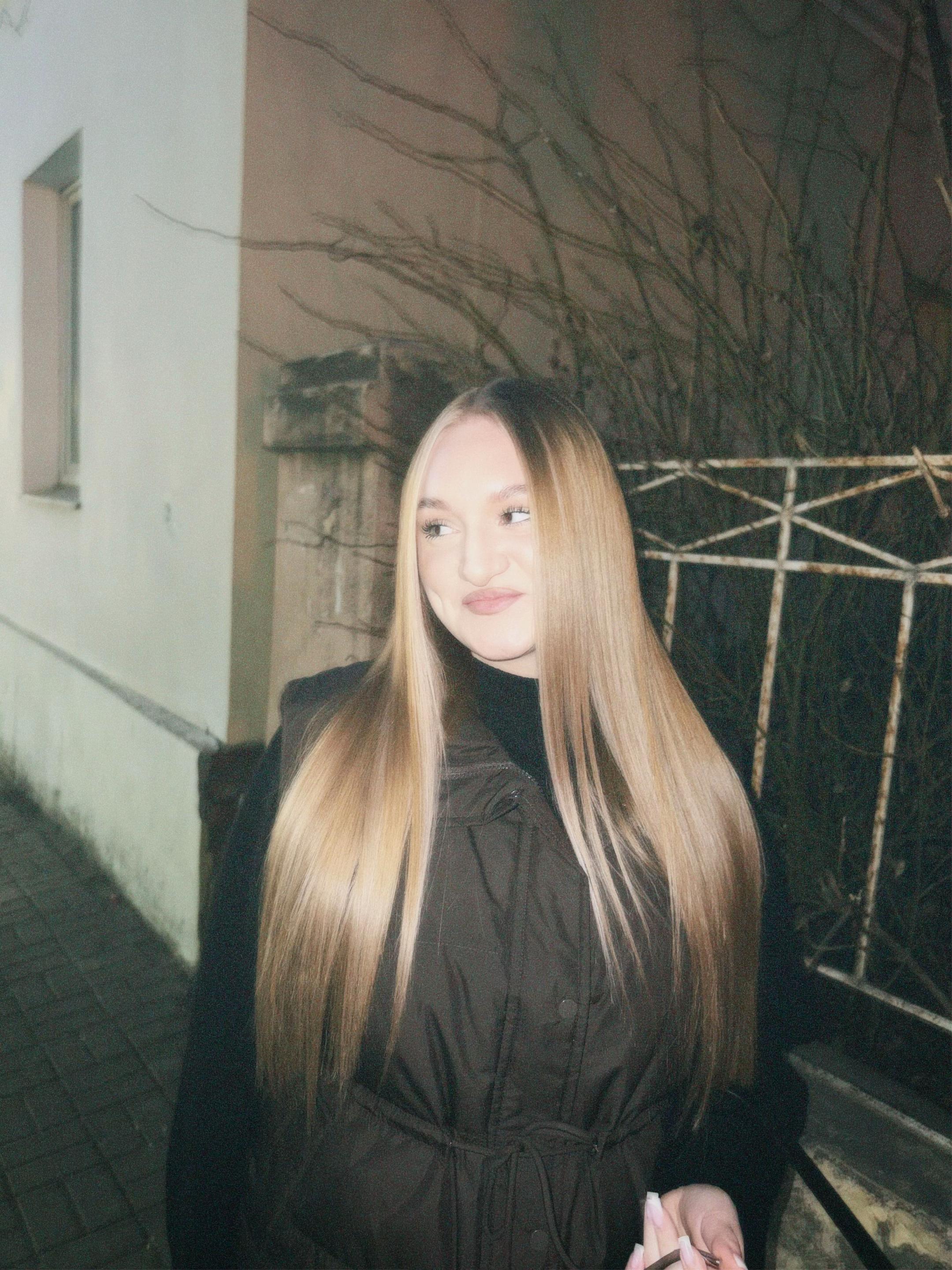 @дарььья