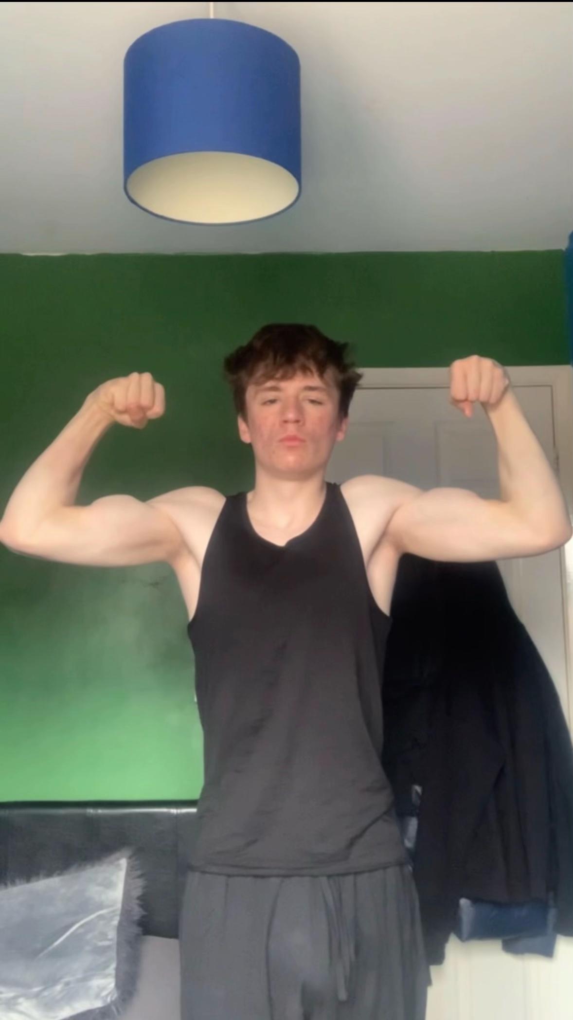 @HLiftS