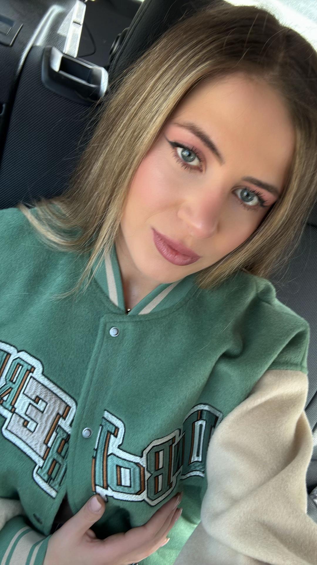 @Simona ✨