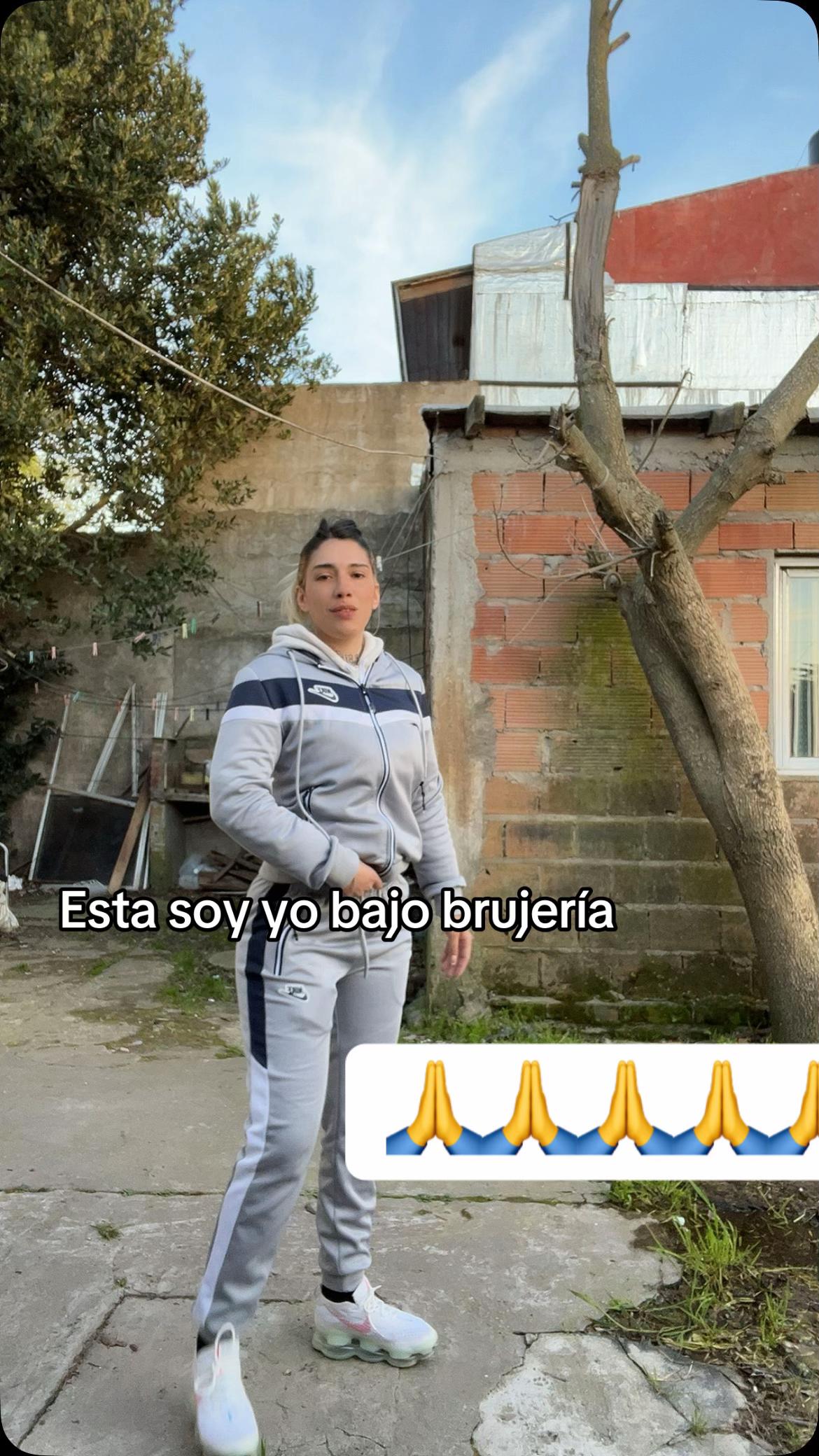 @Almiitaa22
