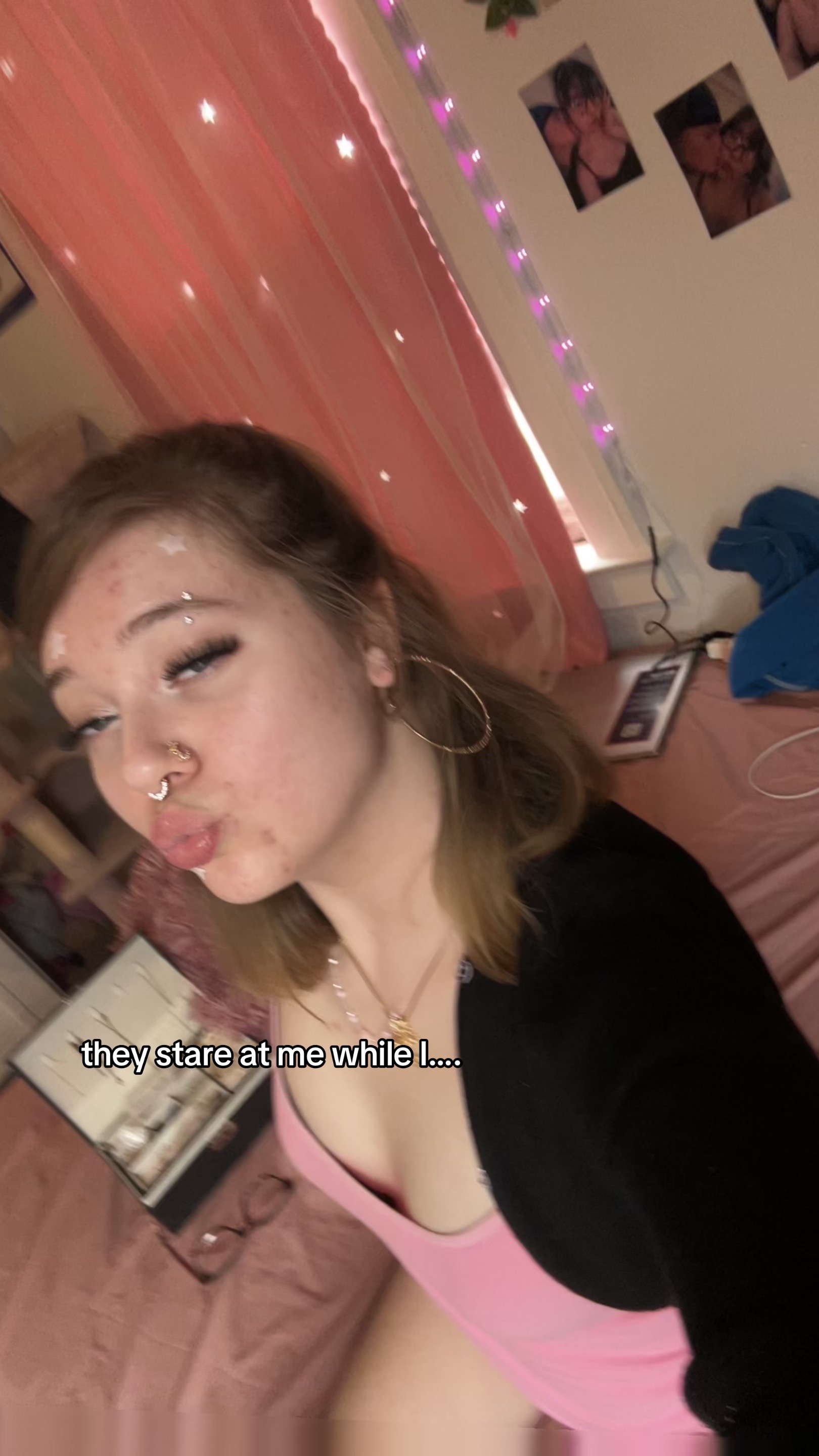 @𝐿𝓎𝓁𝒶𝒽 ⪩. .⪨