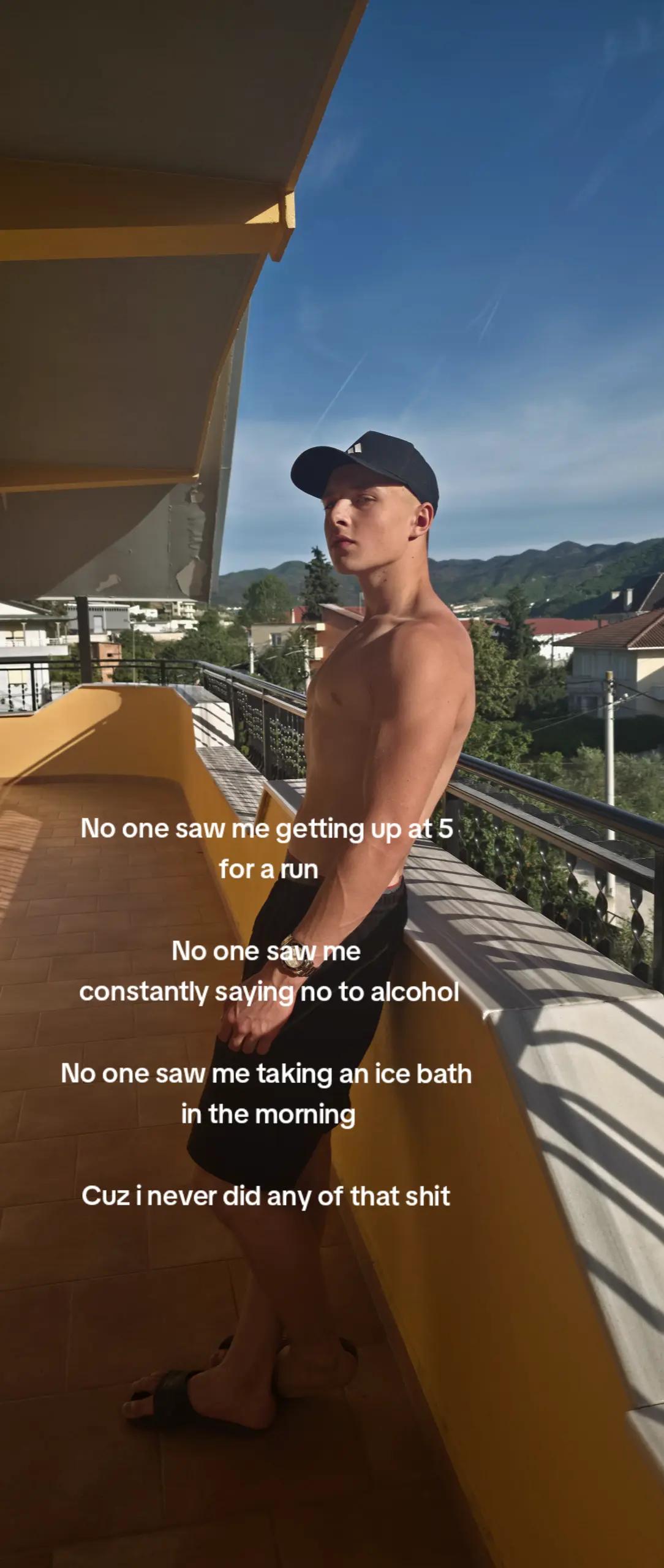 @🛸