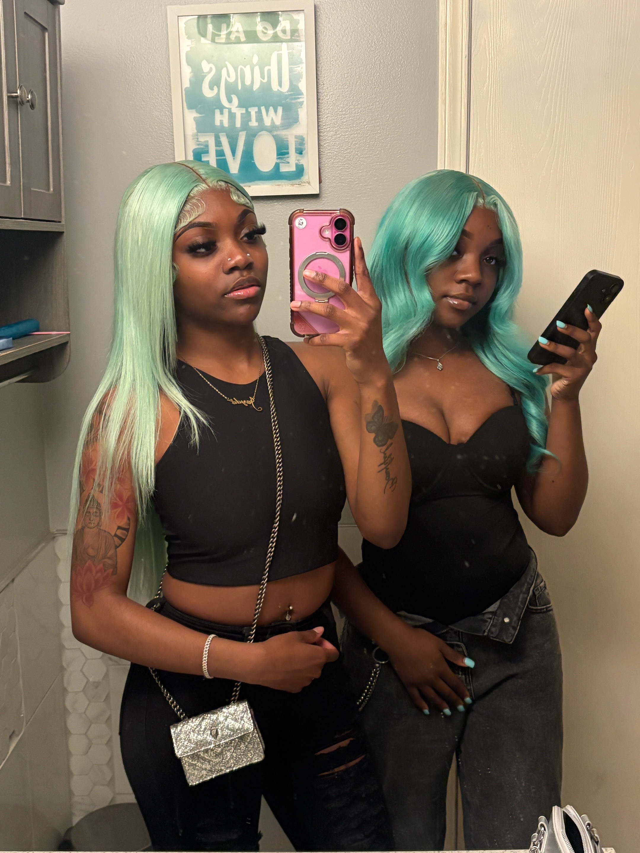 @Theyluvs_jayda🏳️&zwj;🌈