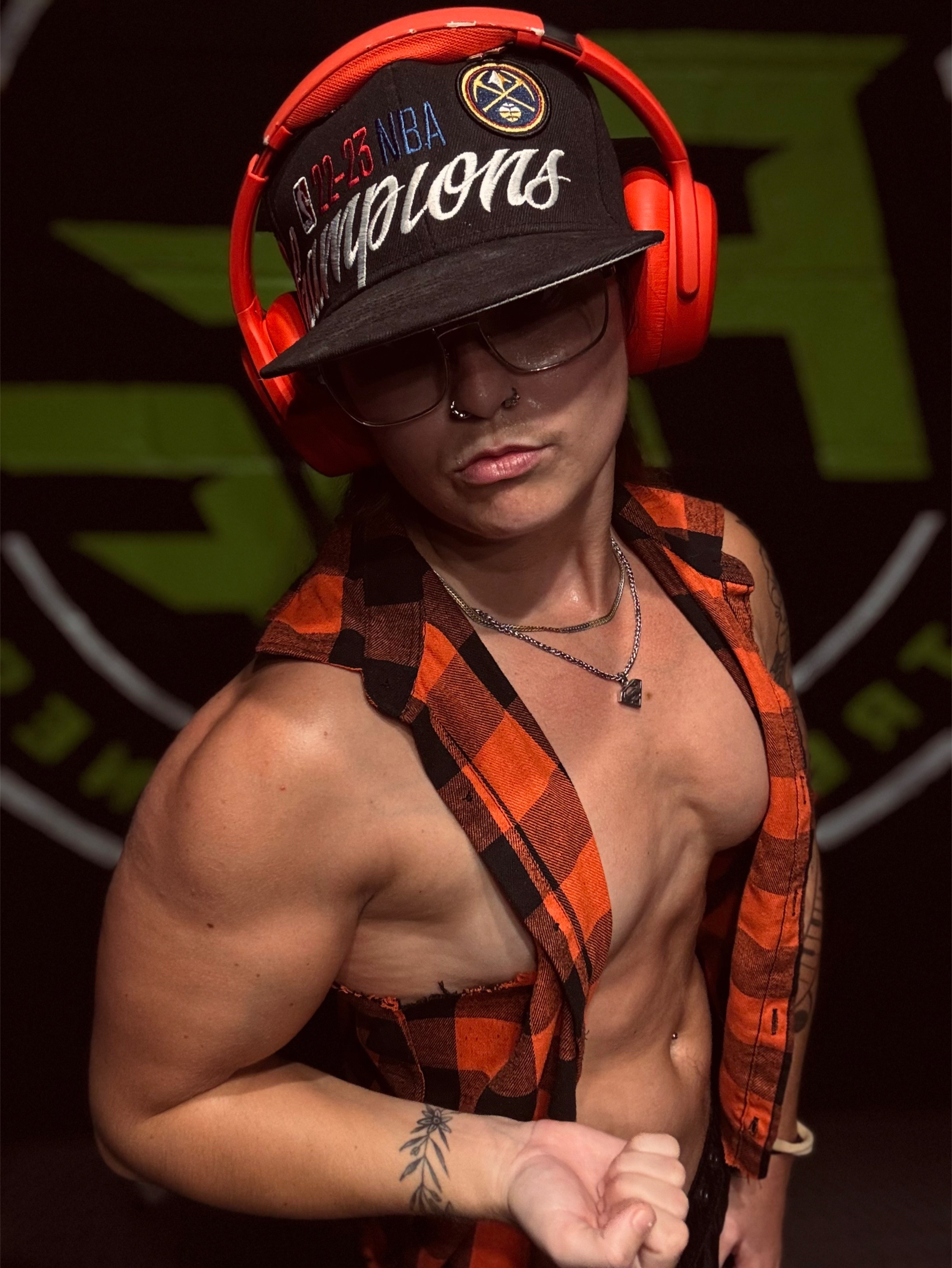 @deucedixon