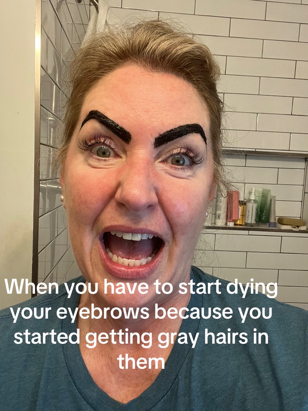 @Leslie 💅❤️🐕🐈⬛🐈🐈⬛🐈🐈🦜