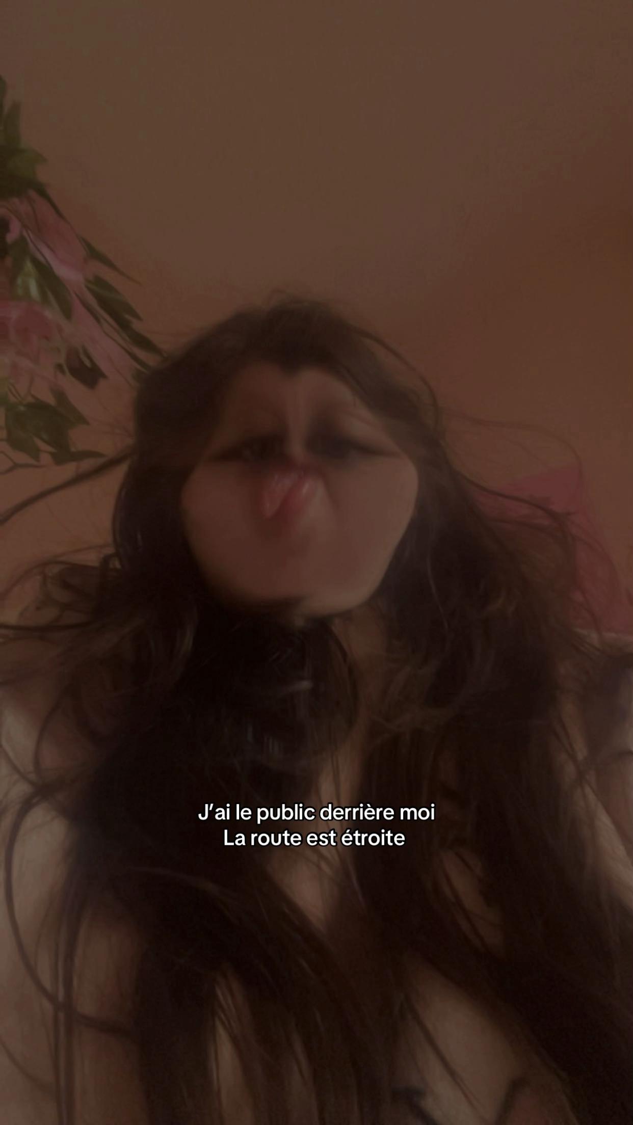 @⋆˚࿔ 𝑵𝒐𝒆𝒎𝒊𝒆 𝜗𝜚˚