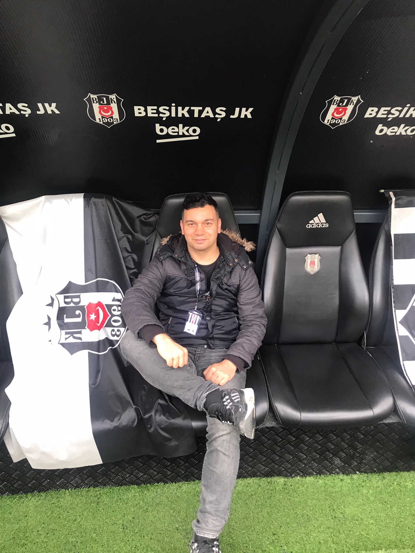 @Orhan Güdek