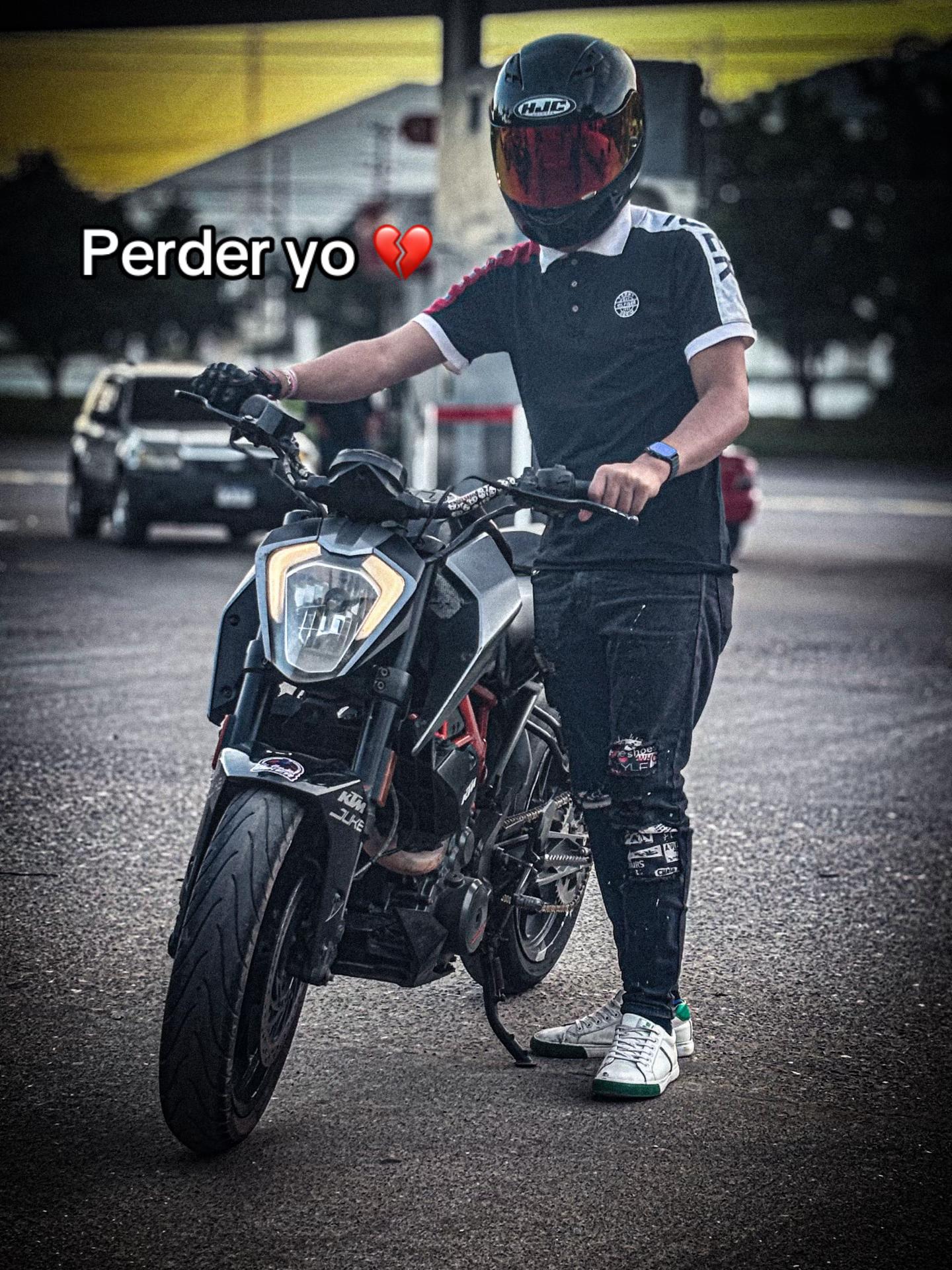 @Super Jav&iuml; 099