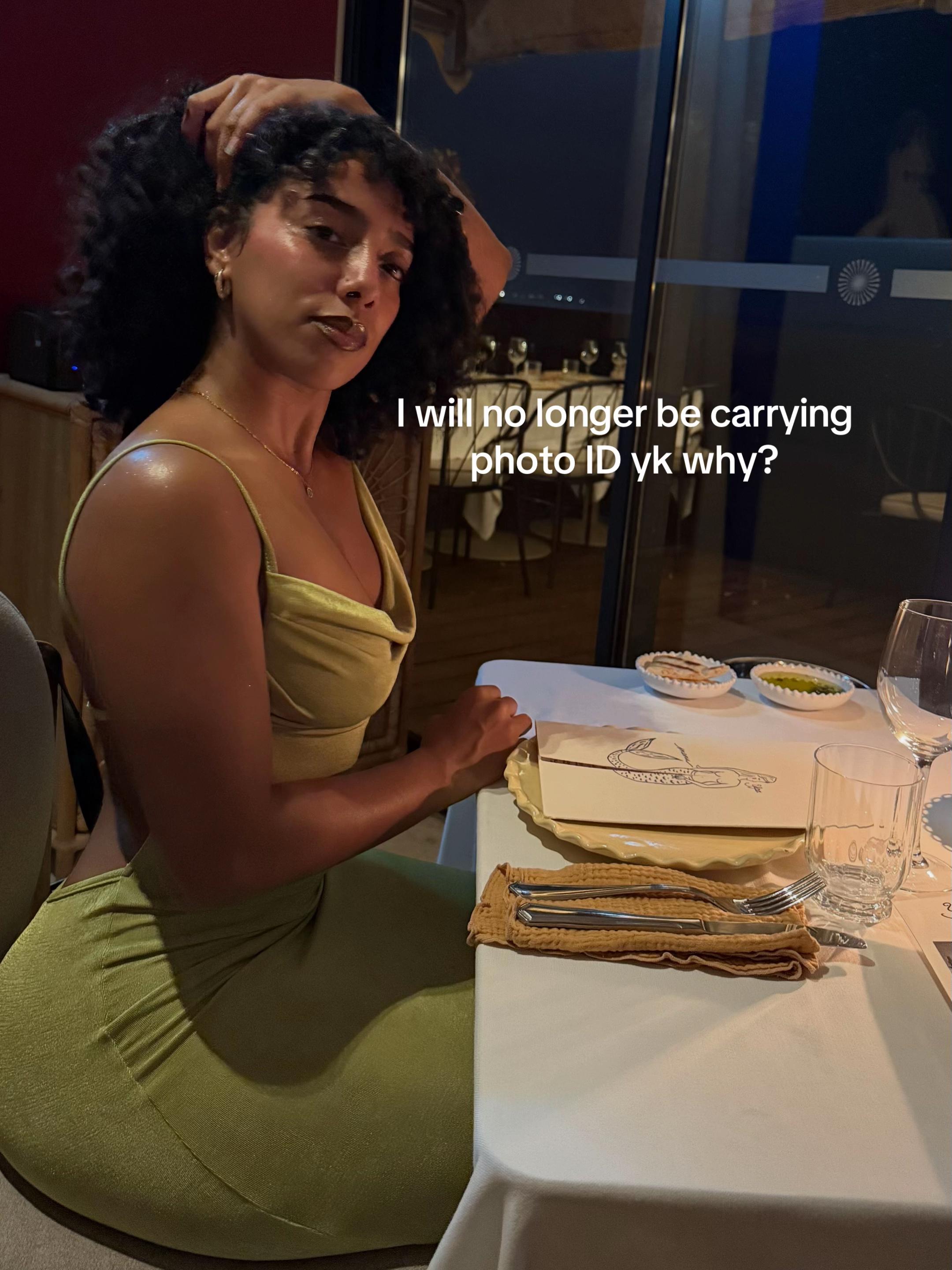 @pétassetassé