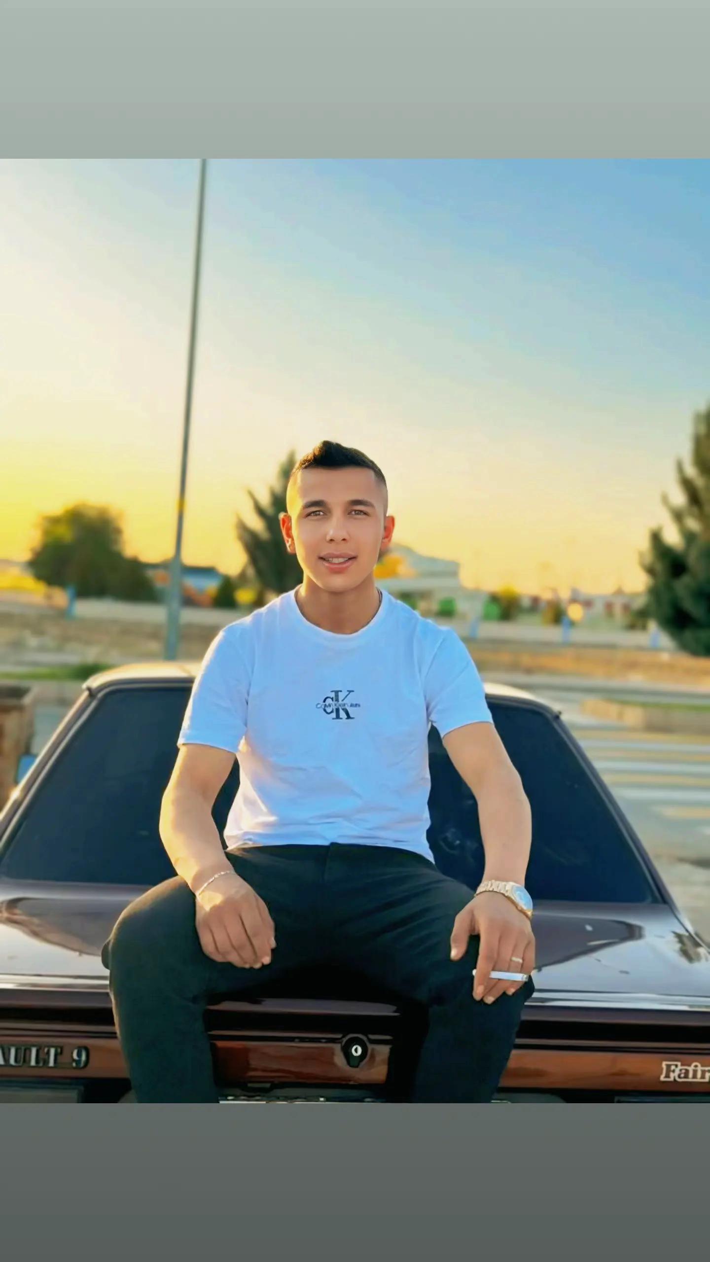 @hayal _ adam
