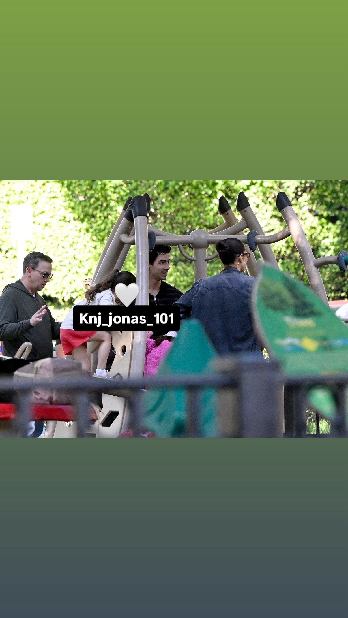 @knj_jonas_101