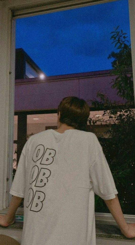 @𝘿𝙑 𝙆𝙞𝙢_95