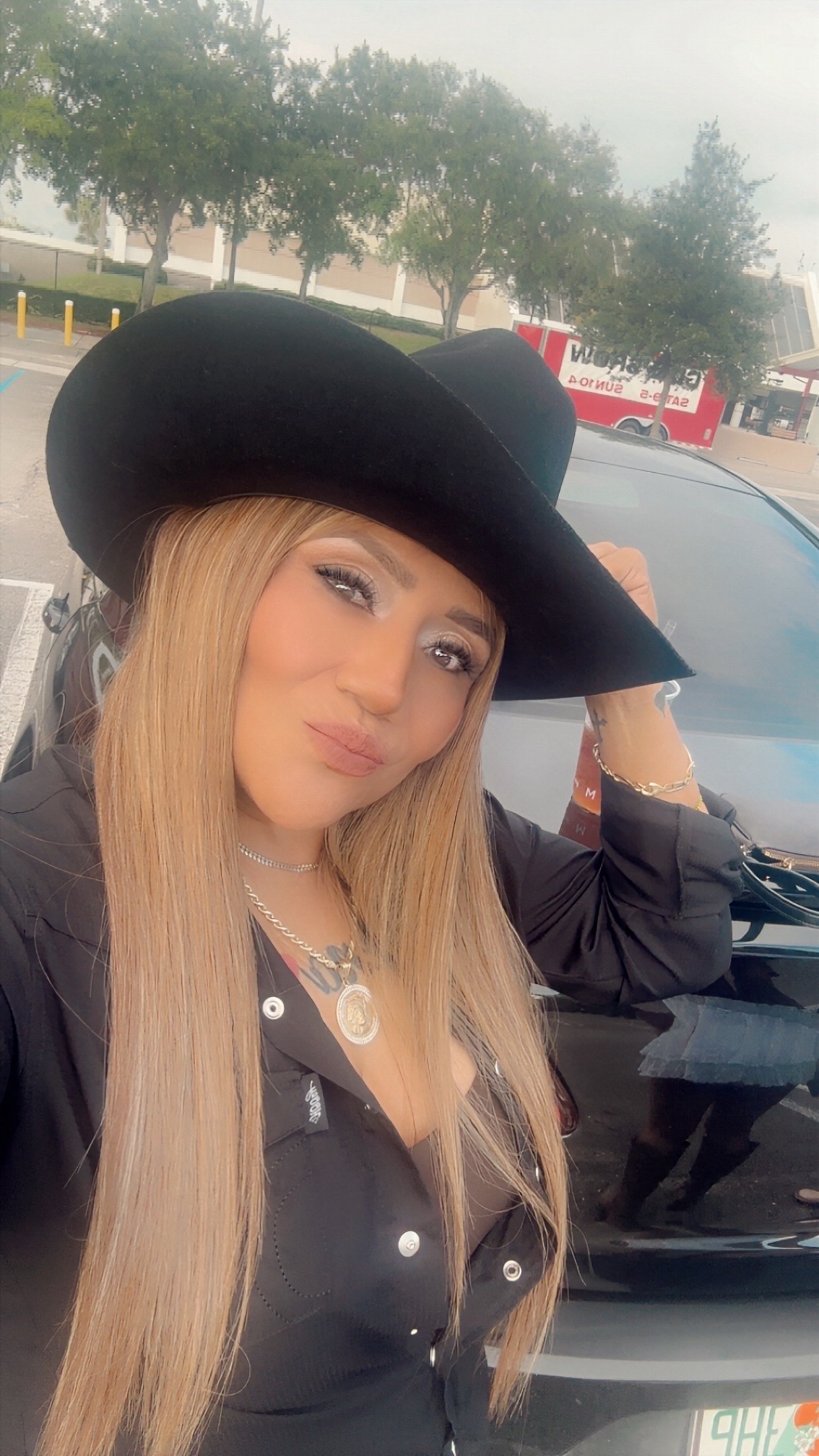 @candyv97