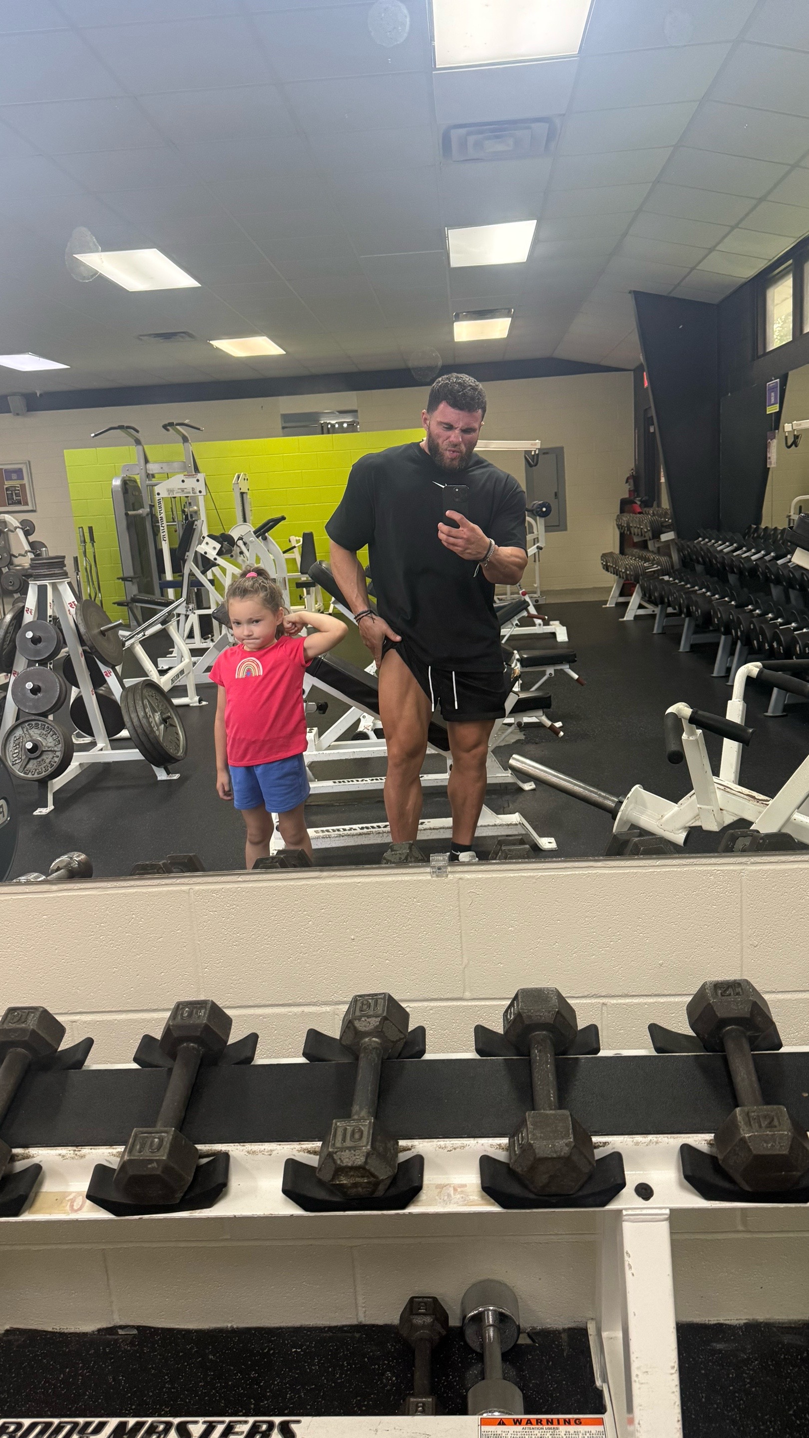 @SAVAGEFIT
