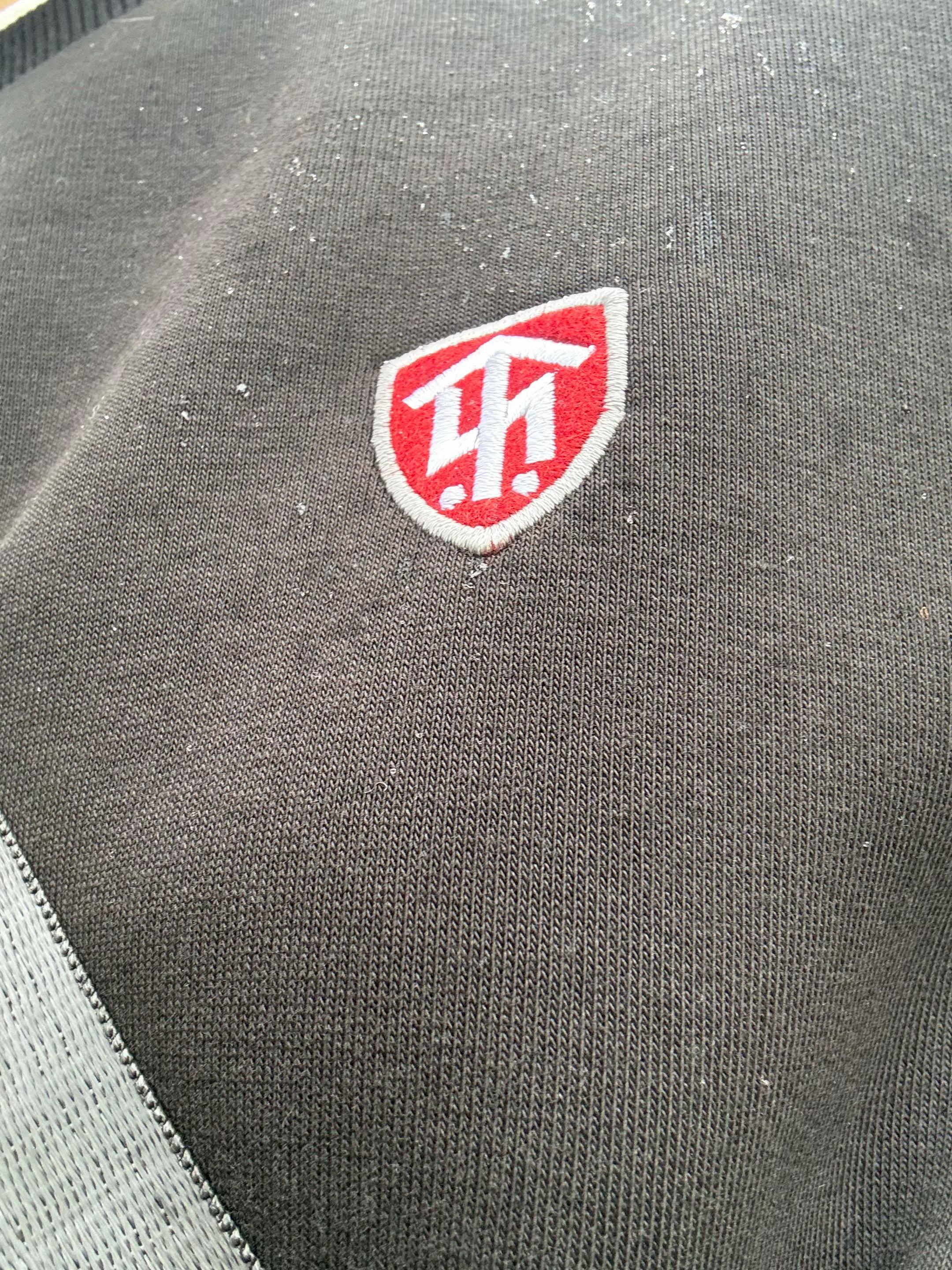 @Little(77)