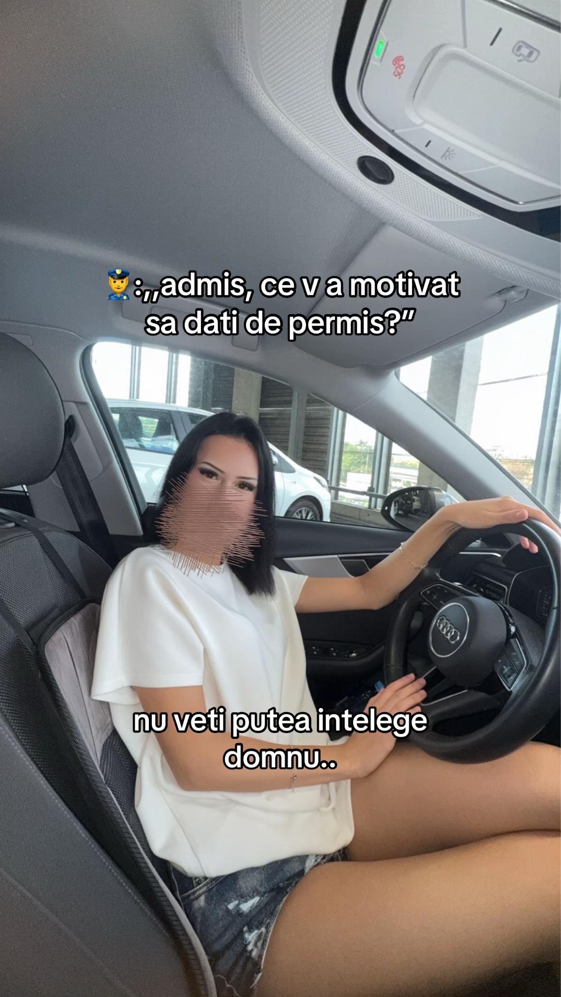 @mona