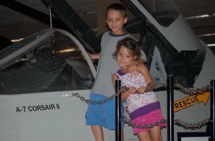 @Bratayley pics