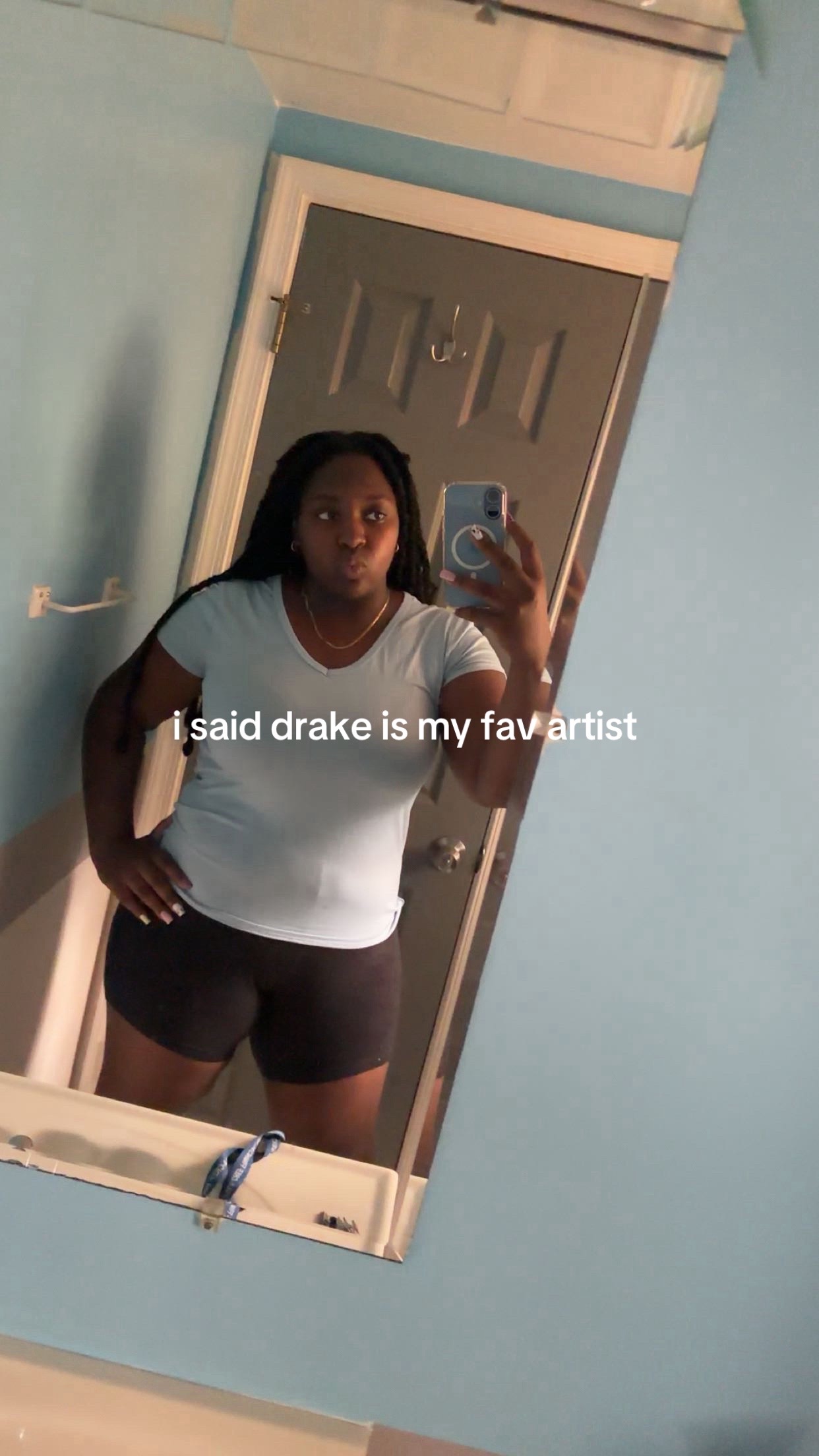 @️