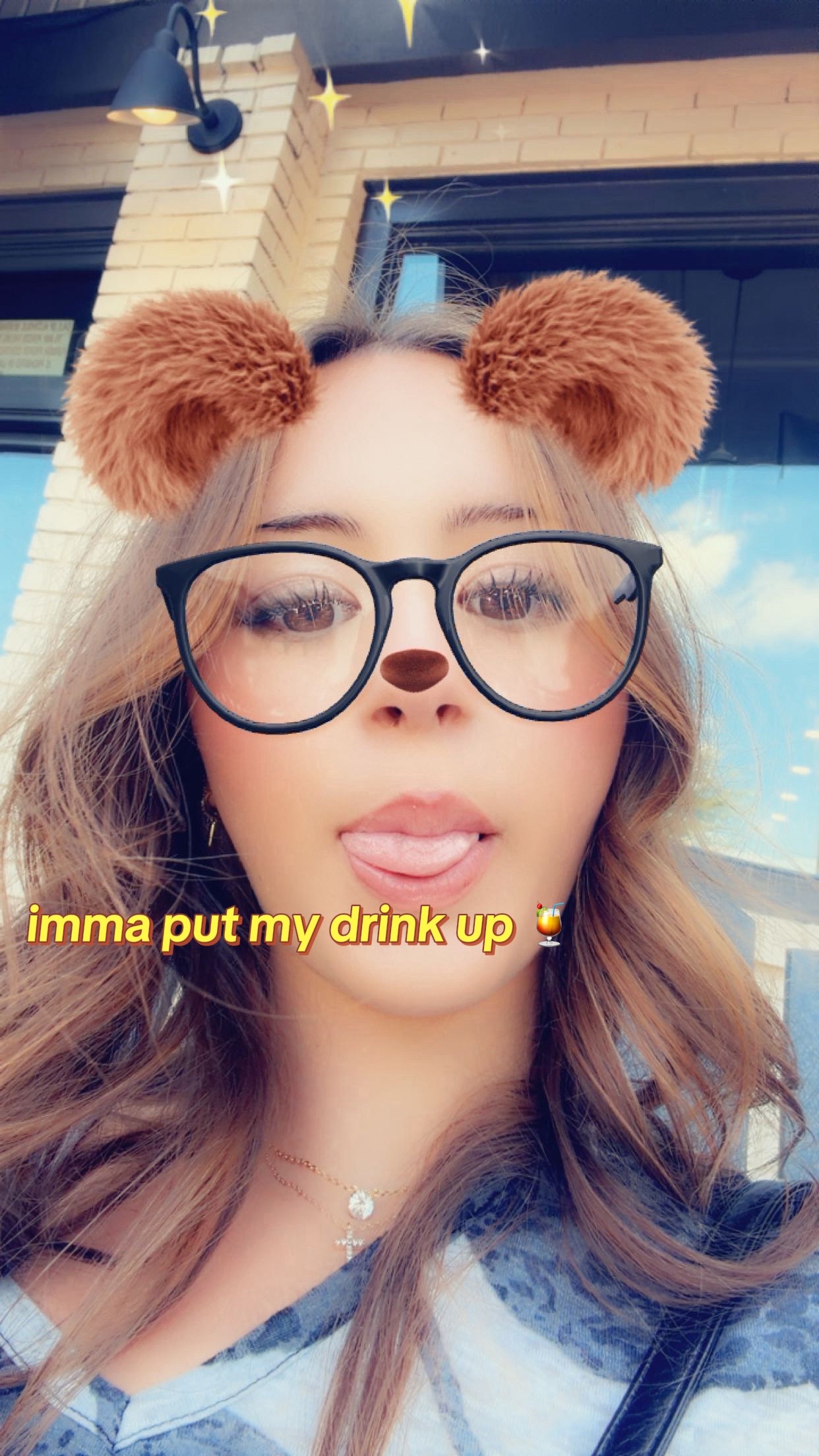 @nikkiolio