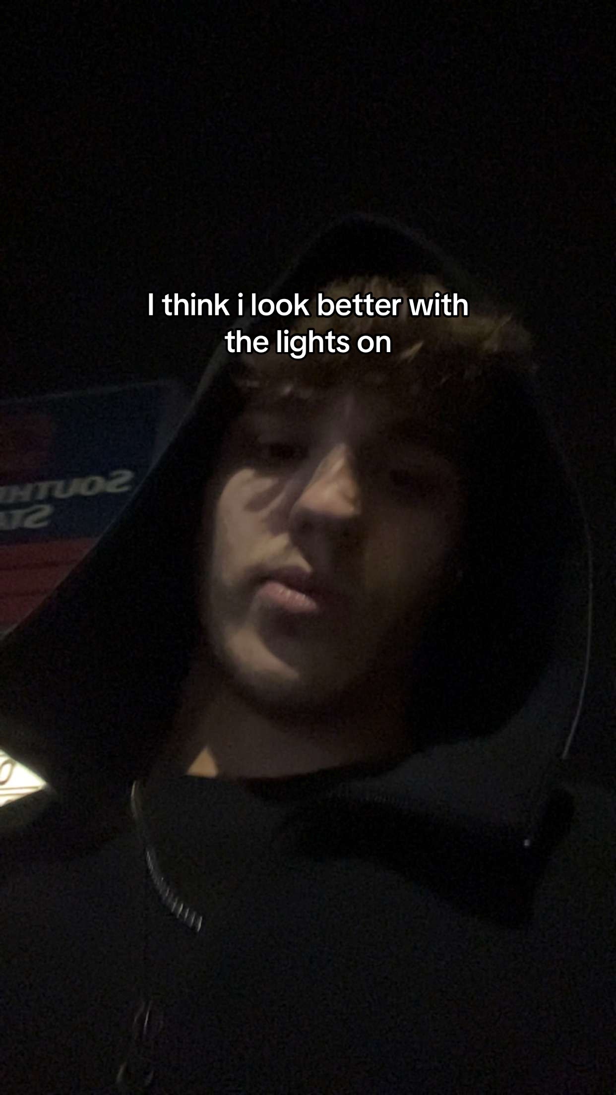 @️