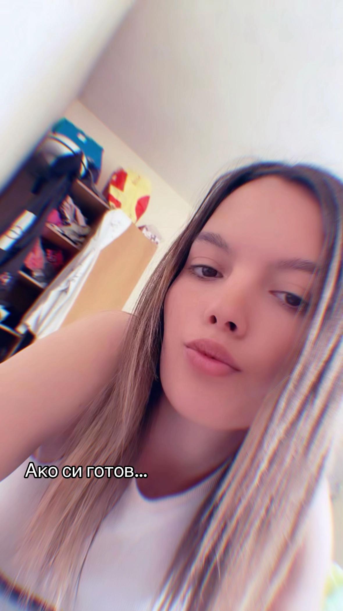 @👸