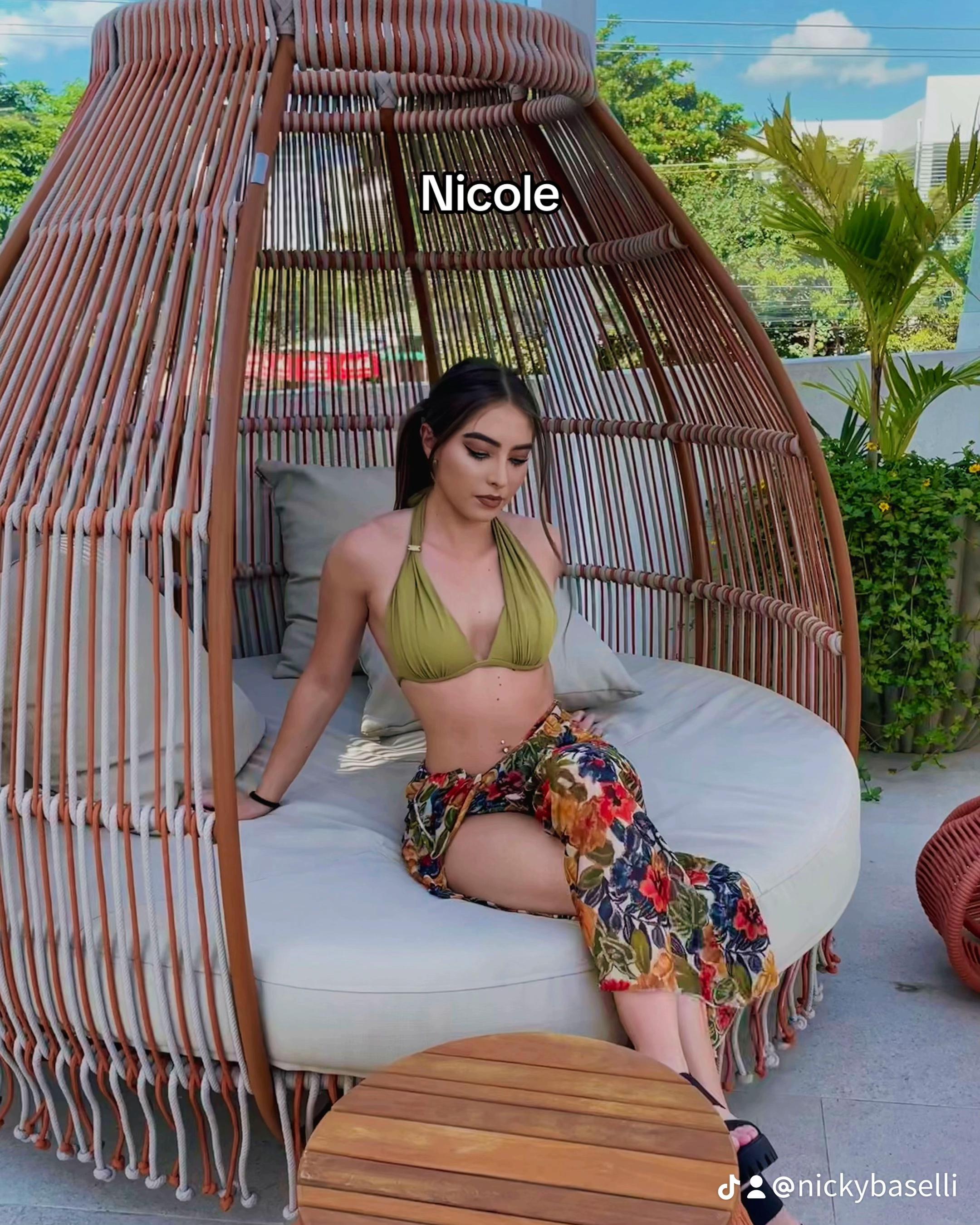 @Nicole Baselli