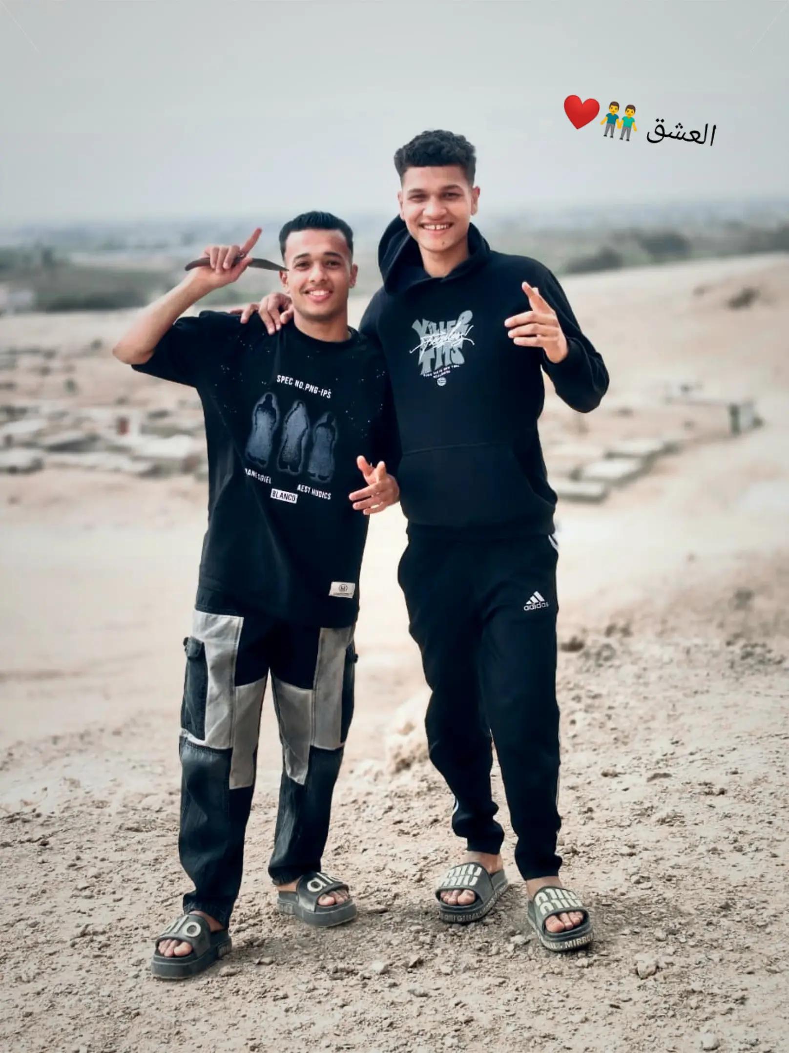 @الــــــ🐺ـــــزوز