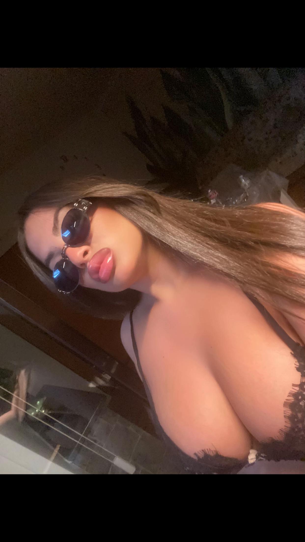 @Nena👧🏽