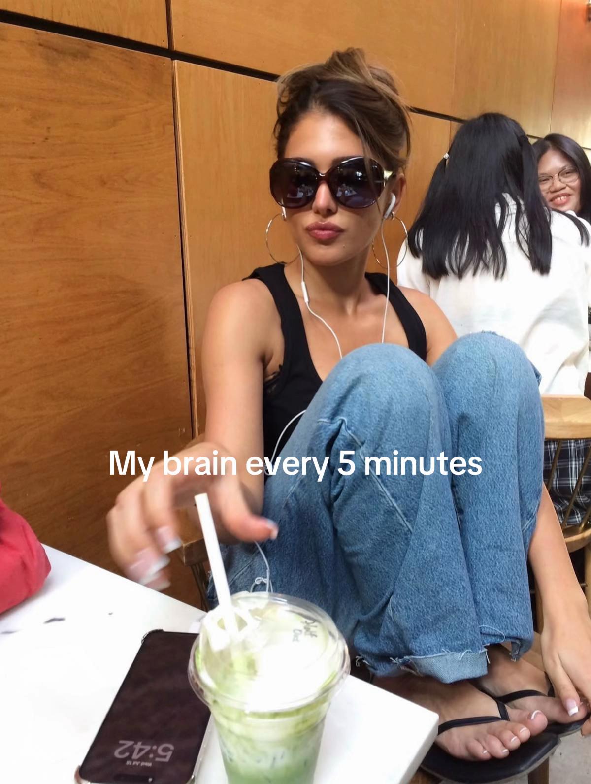 @🍸