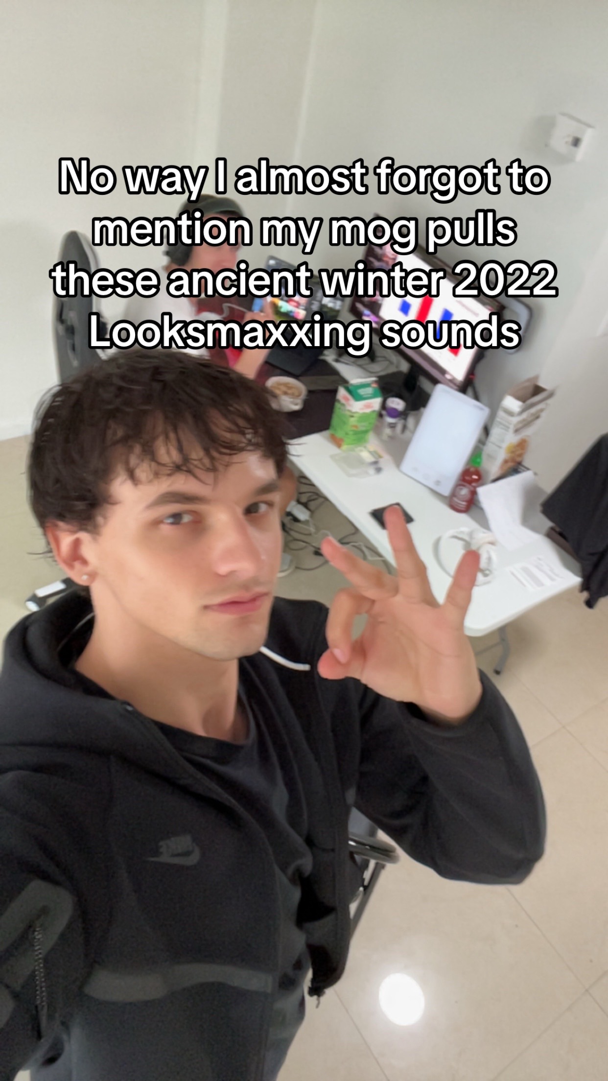 @ŁAND&Oslash;N