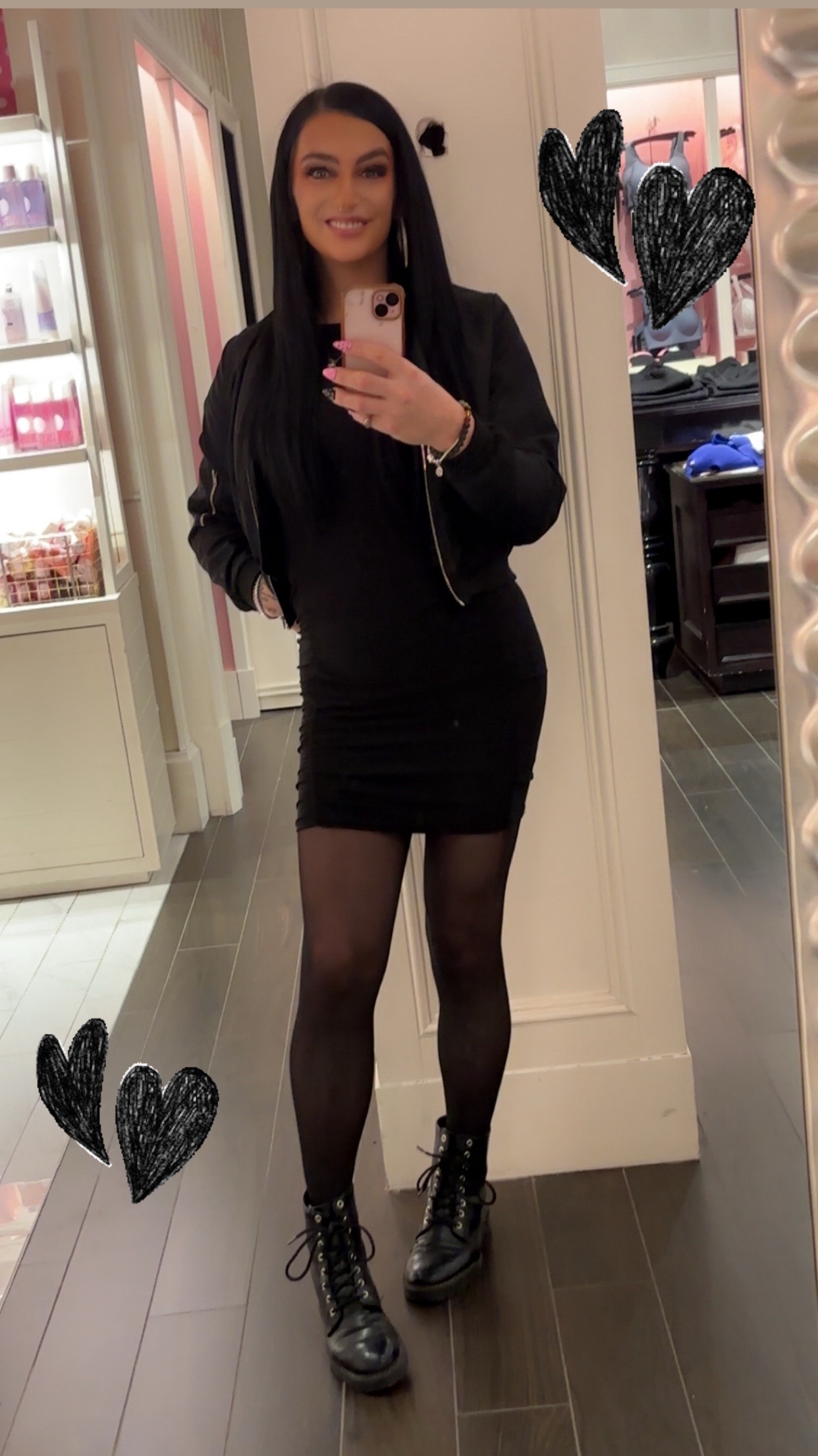 @Hayley_Rose_1111🖤🖤