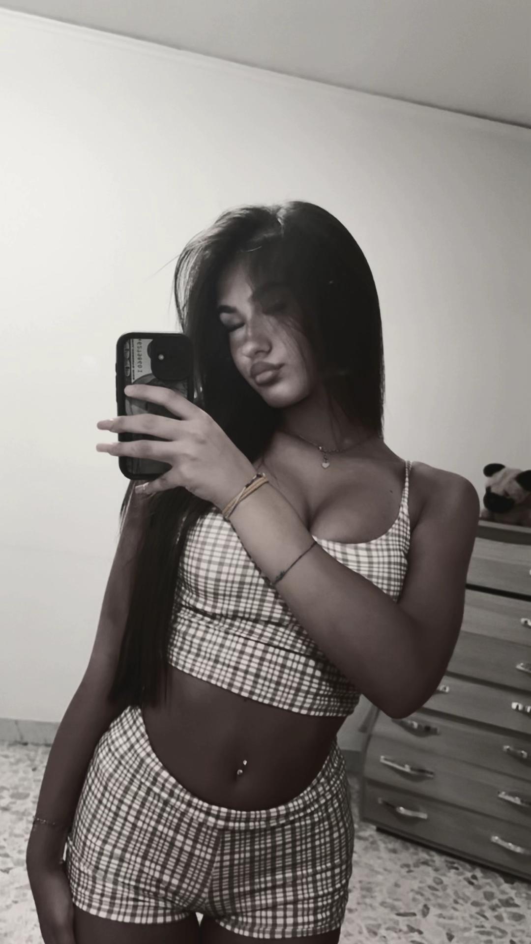@secrett
