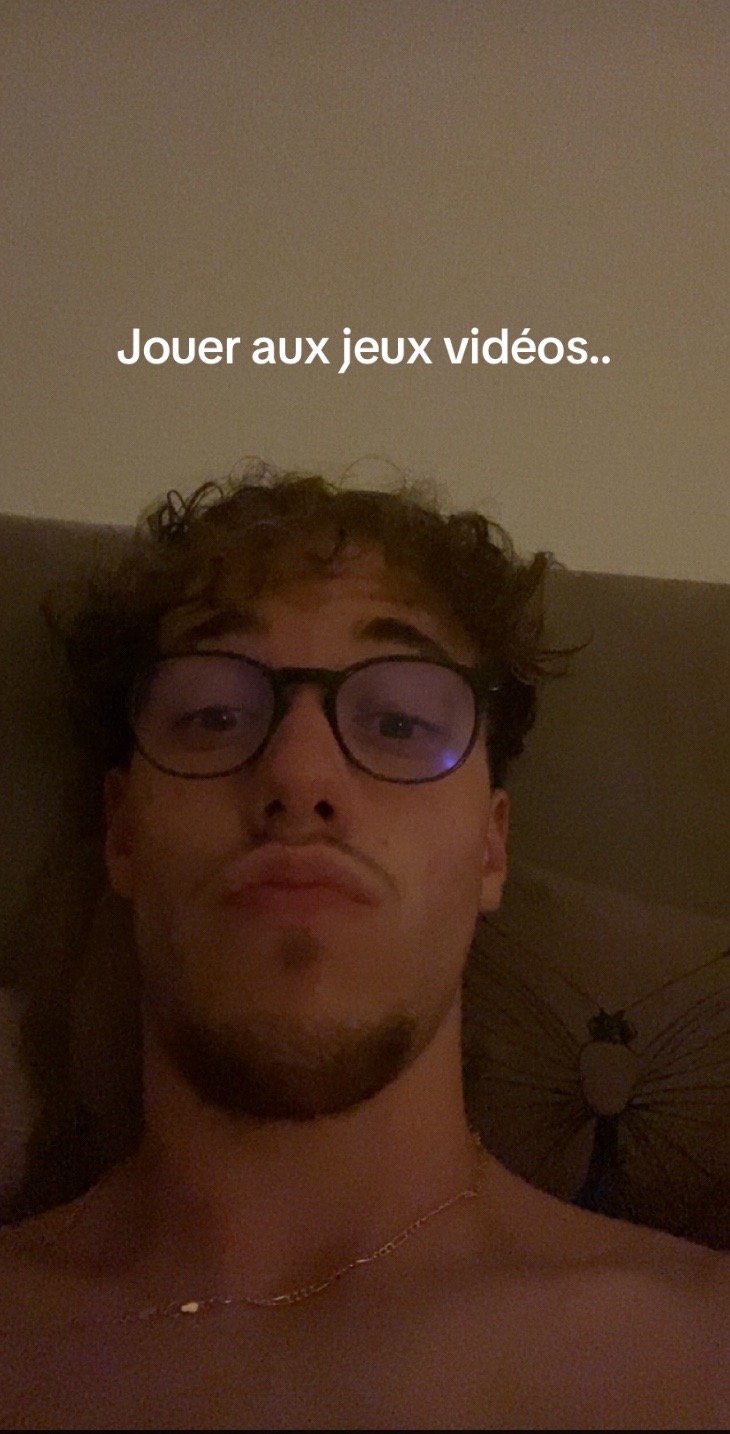 @Clem.vv