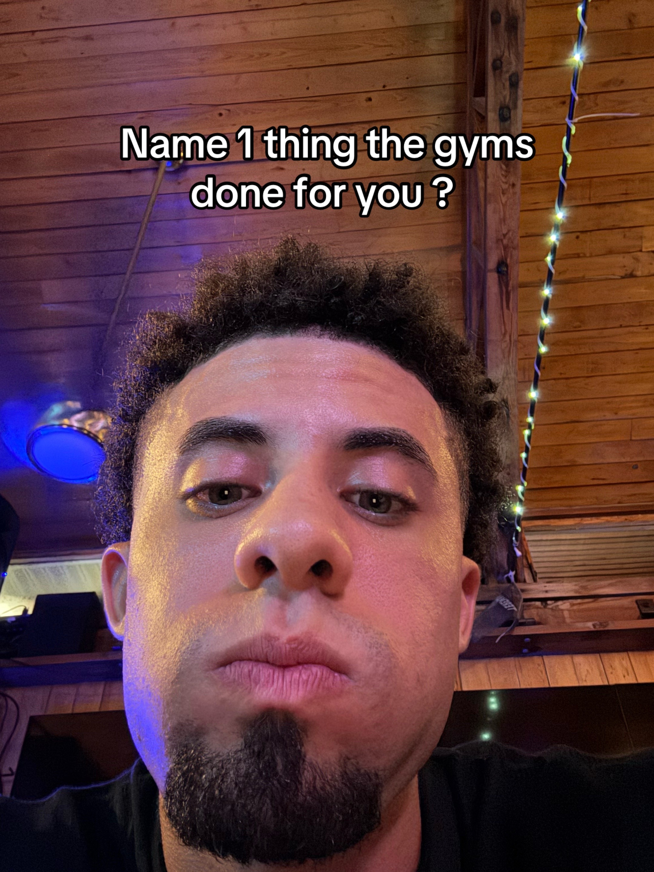 @Vyeb