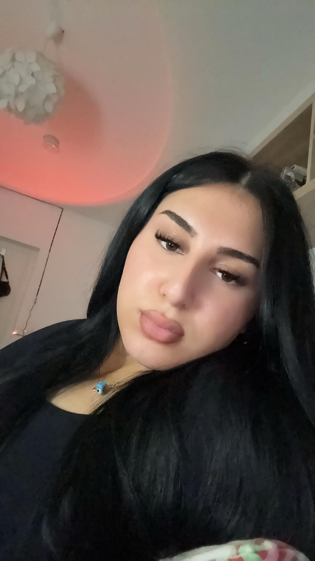 @aylinrzayeva