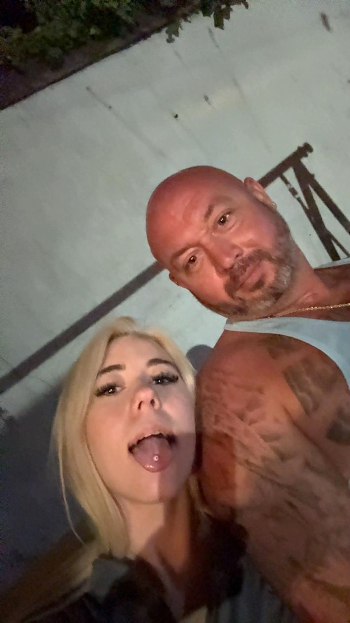 @Laceyxmarie