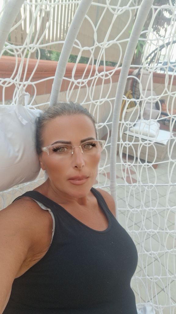 @rossellabovemenaf