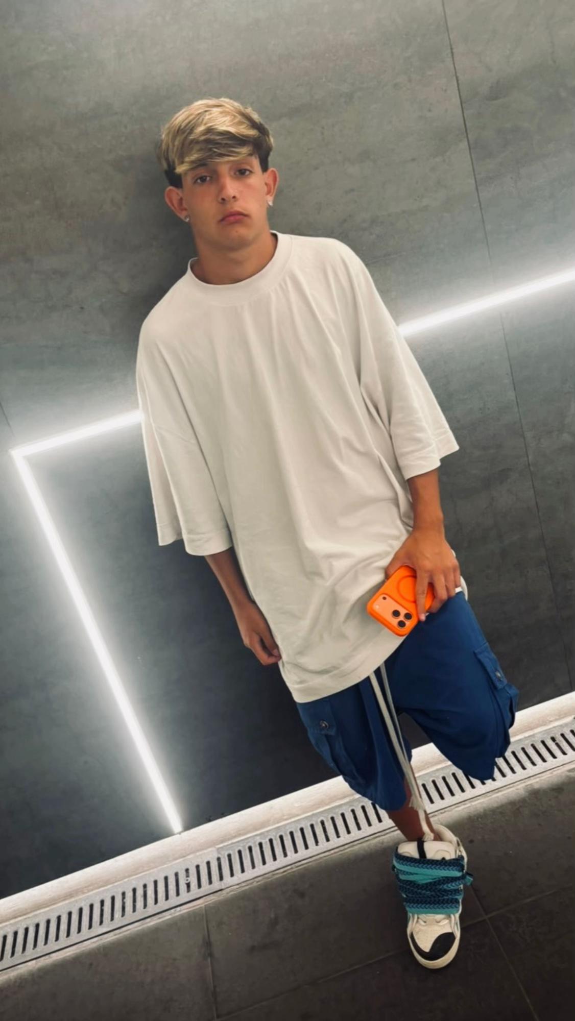 @22
