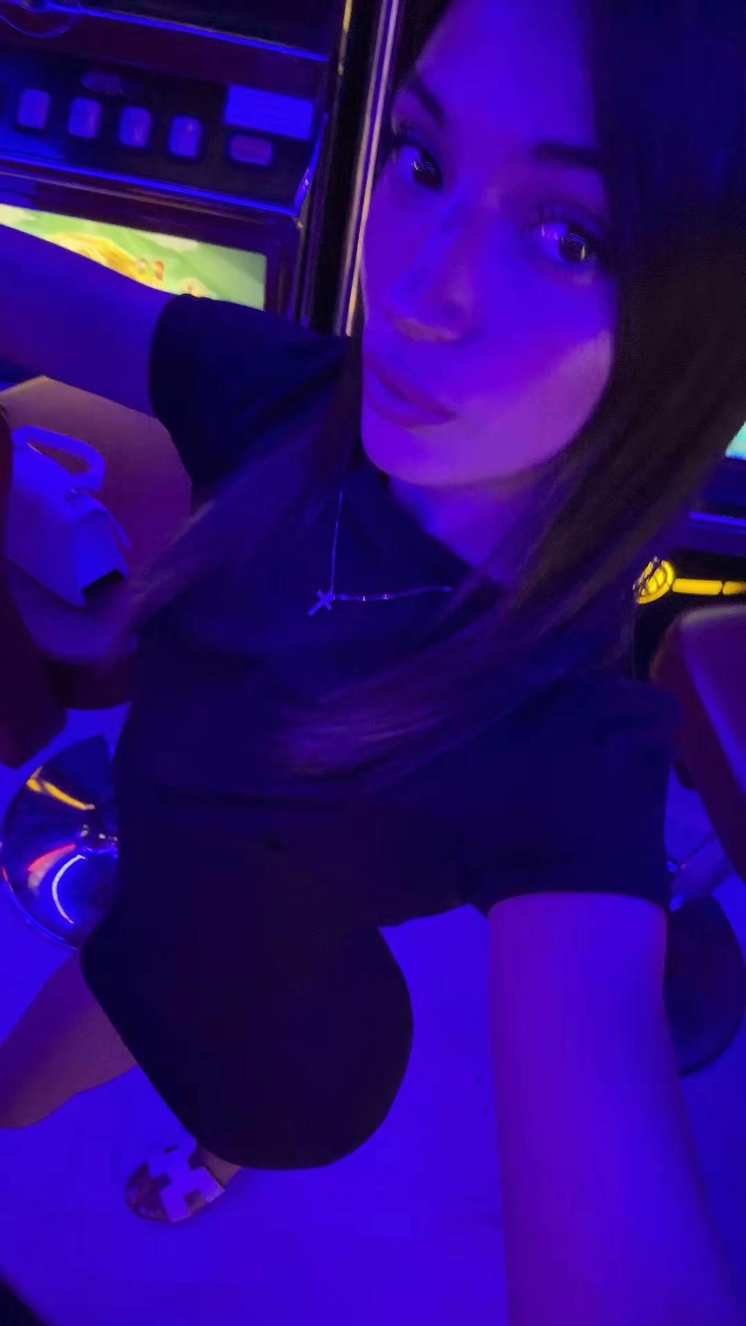 @noemi17171717